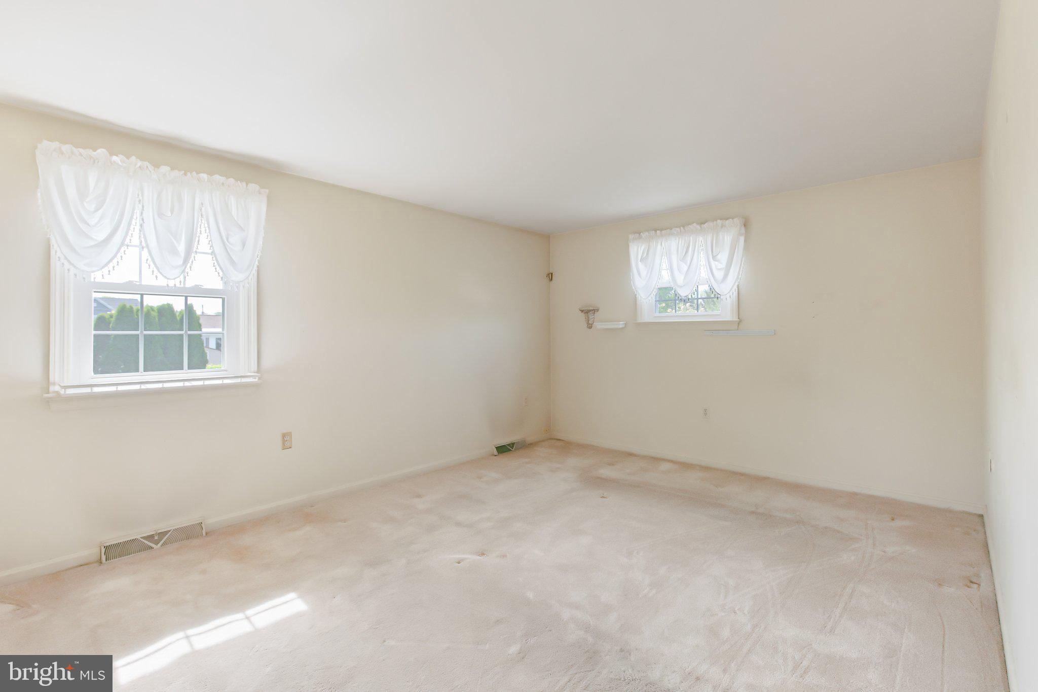 MILL CREEK ESTATES - Residential