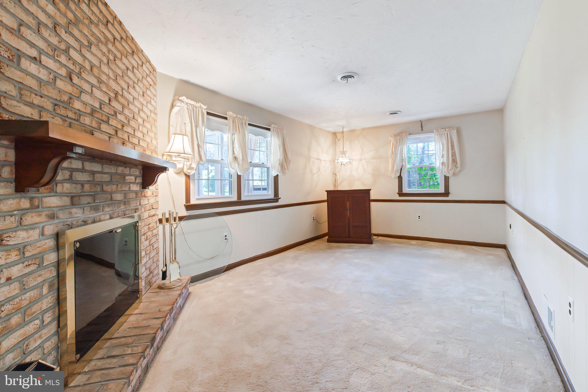 MILL CREEK ESTATES - Residential