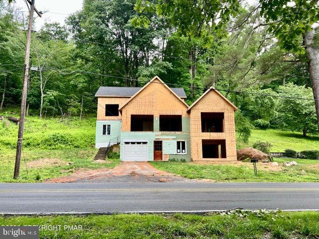 4192 RIVER ROAD