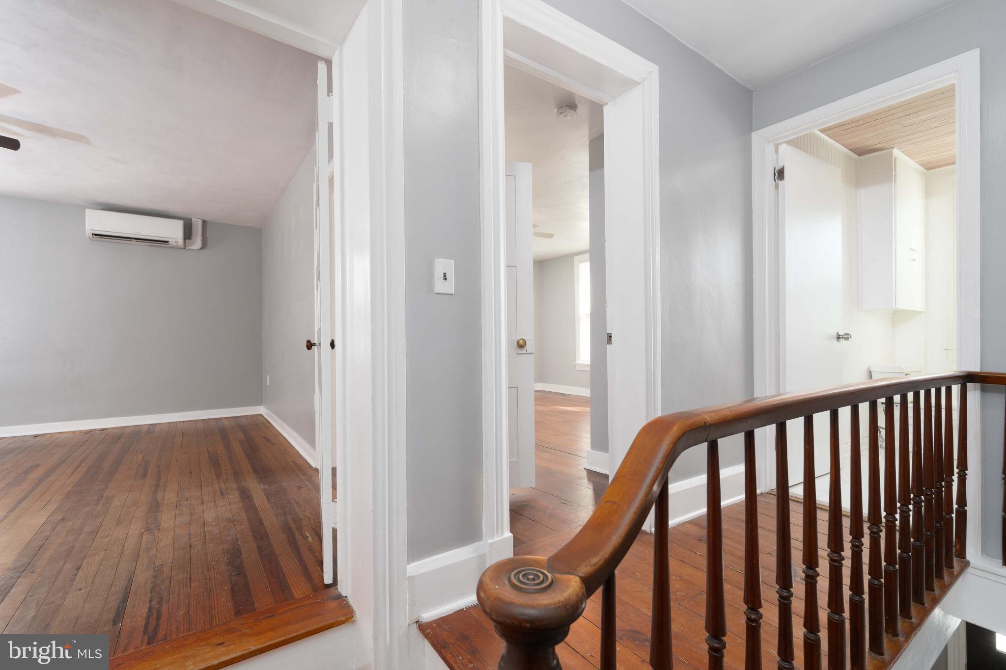 NEW BLOOMFIELD - Residential