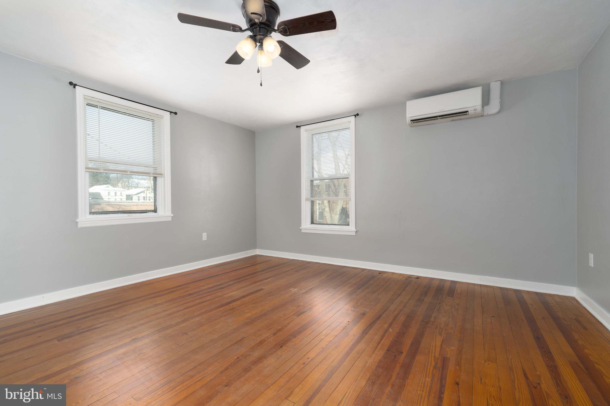 NEW BLOOMFIELD - Residential