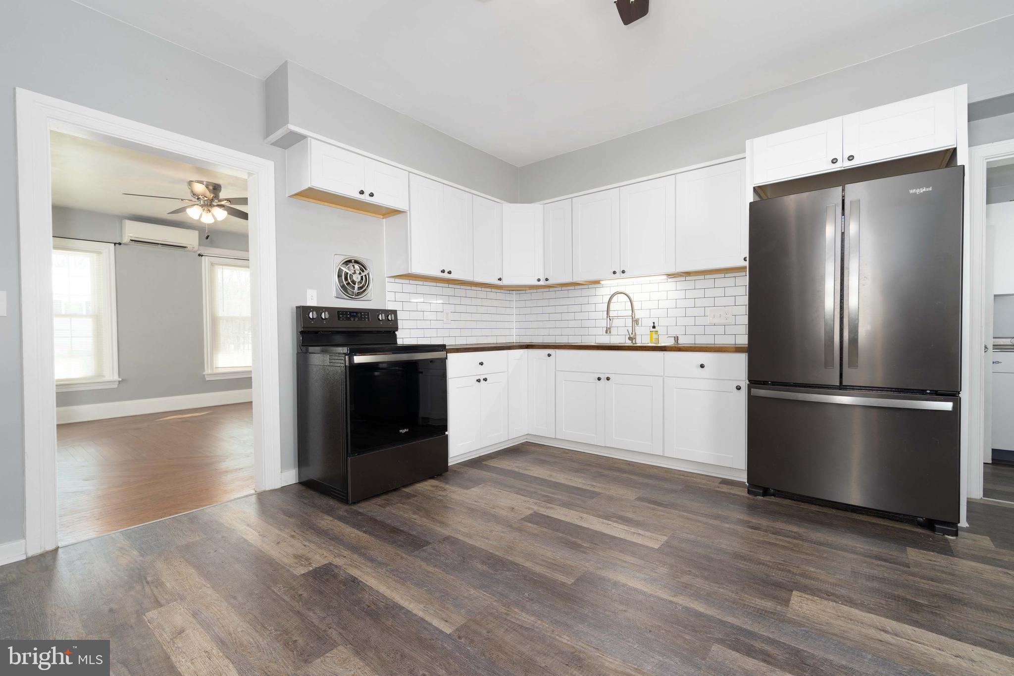 NEW BLOOMFIELD - Residential