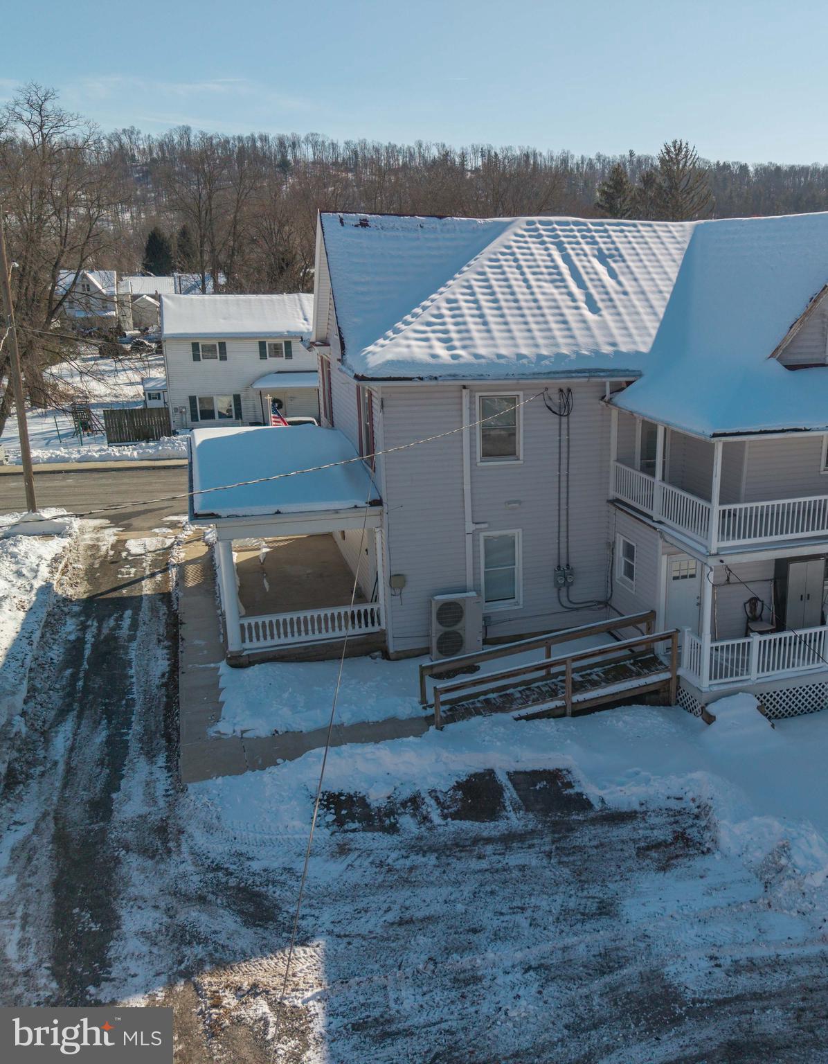 NEW BLOOMFIELD - Residential