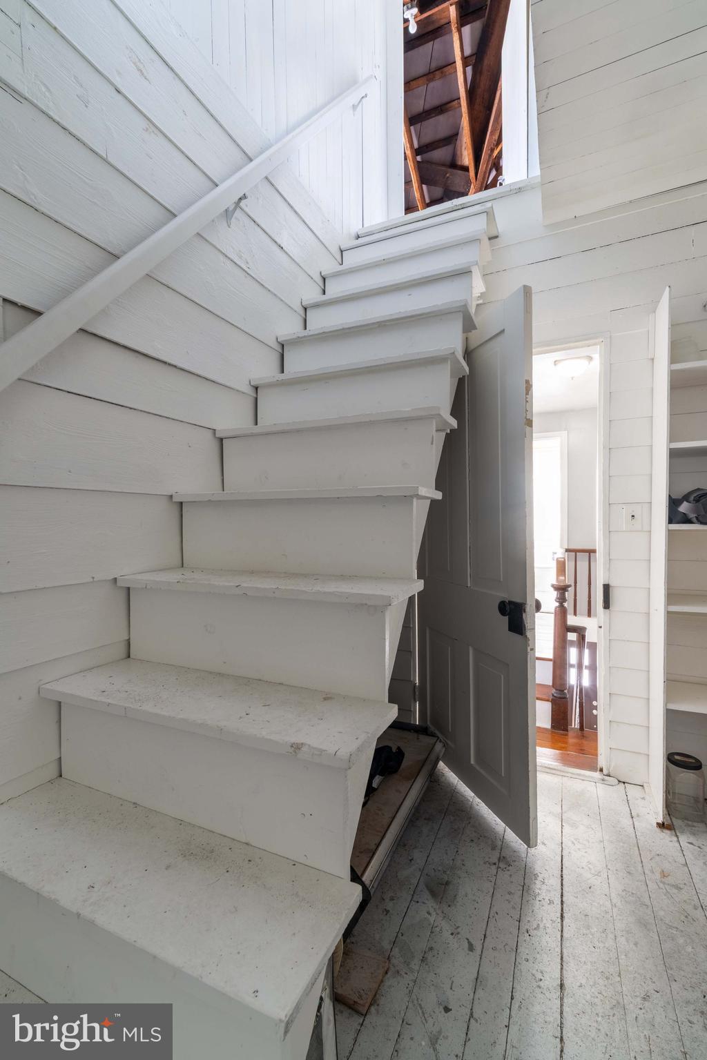 NEW BLOOMFIELD - Residential