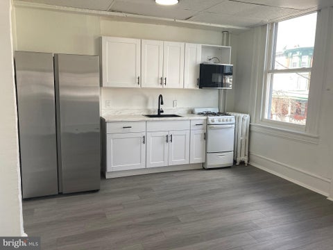 Condo For Rent - 1682 Harrison Street #3<br/> PHILADELPHIA, PA 19124