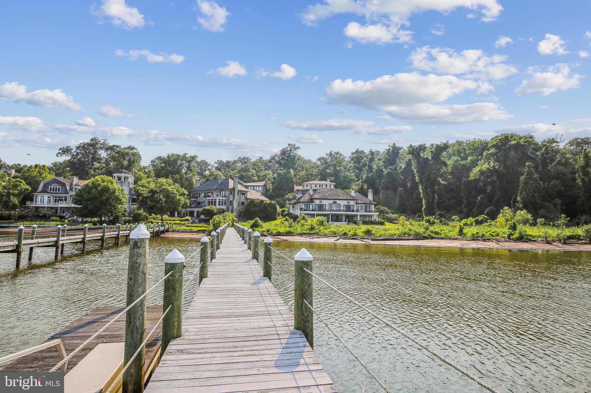 ARCTURUS ON THE POTOMAC - Residential