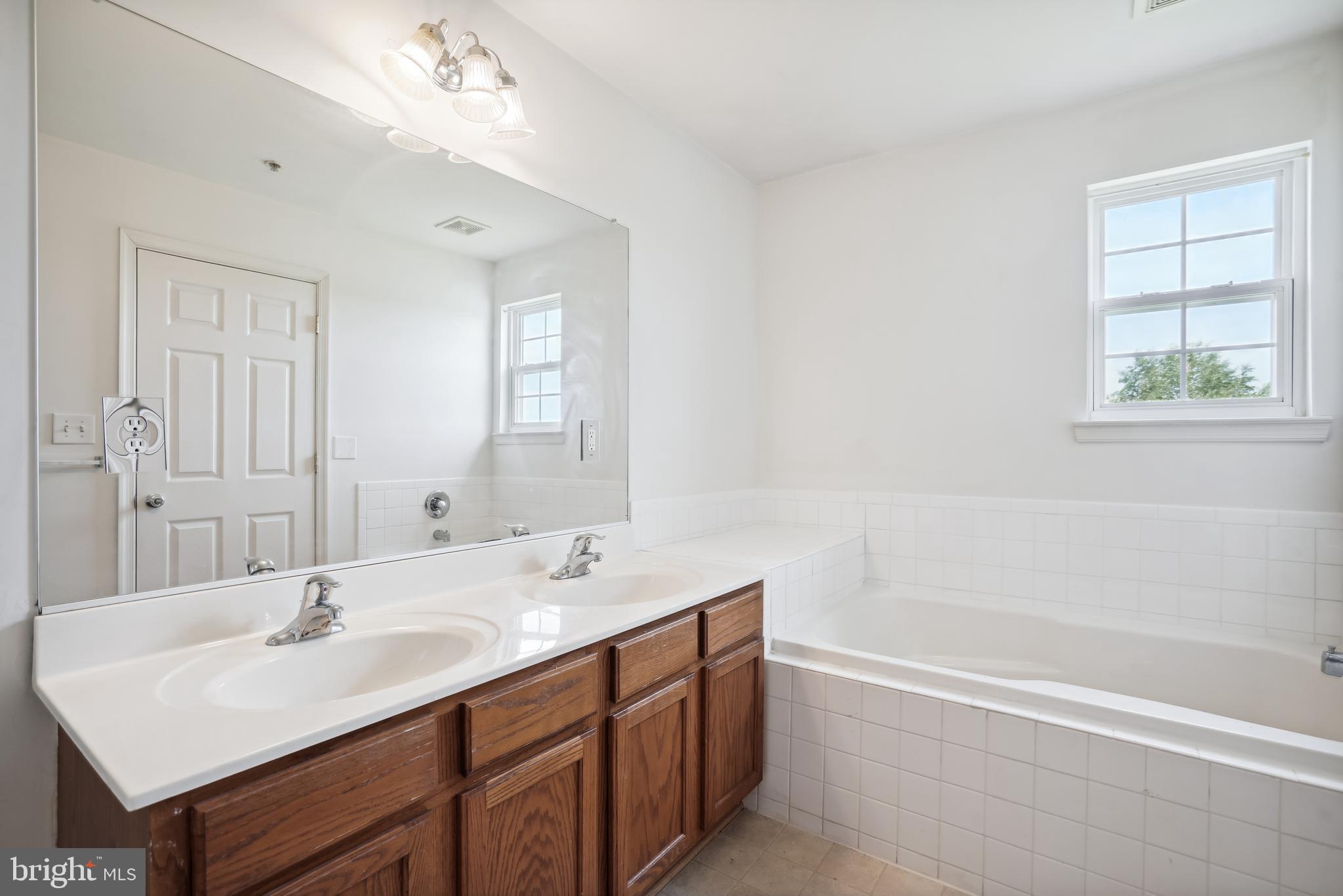 CATTAIL CROSSING - Residential