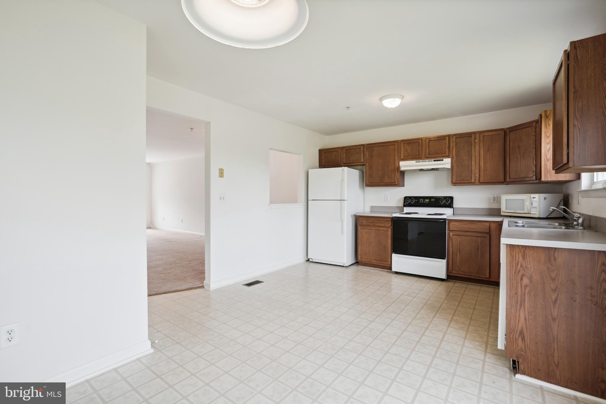 CATTAIL CROSSING - Residential