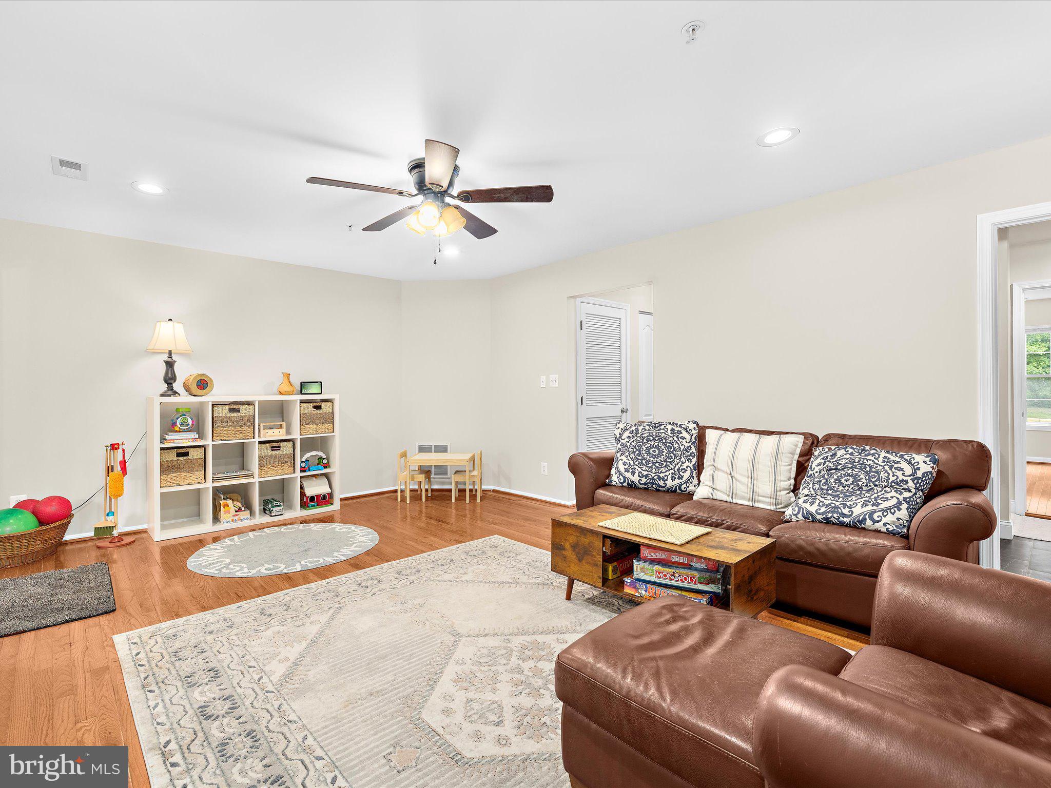 1807 SEA PINE CIRCLE 201