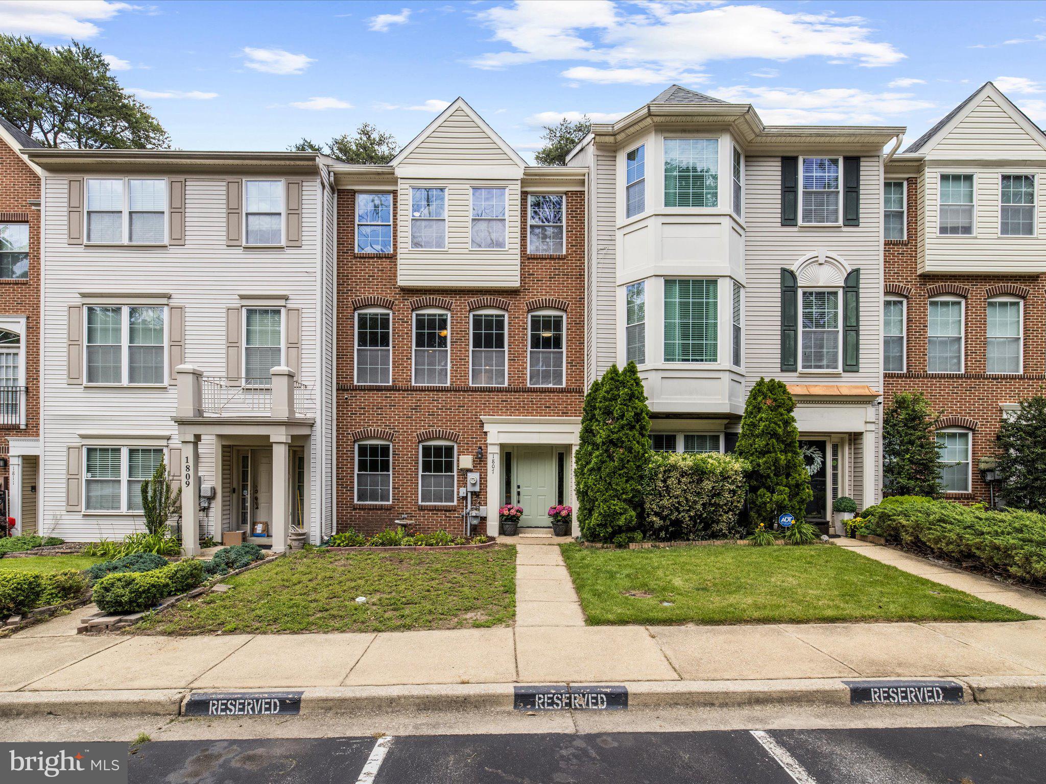 1807 SEA PINE CIRCLE 201