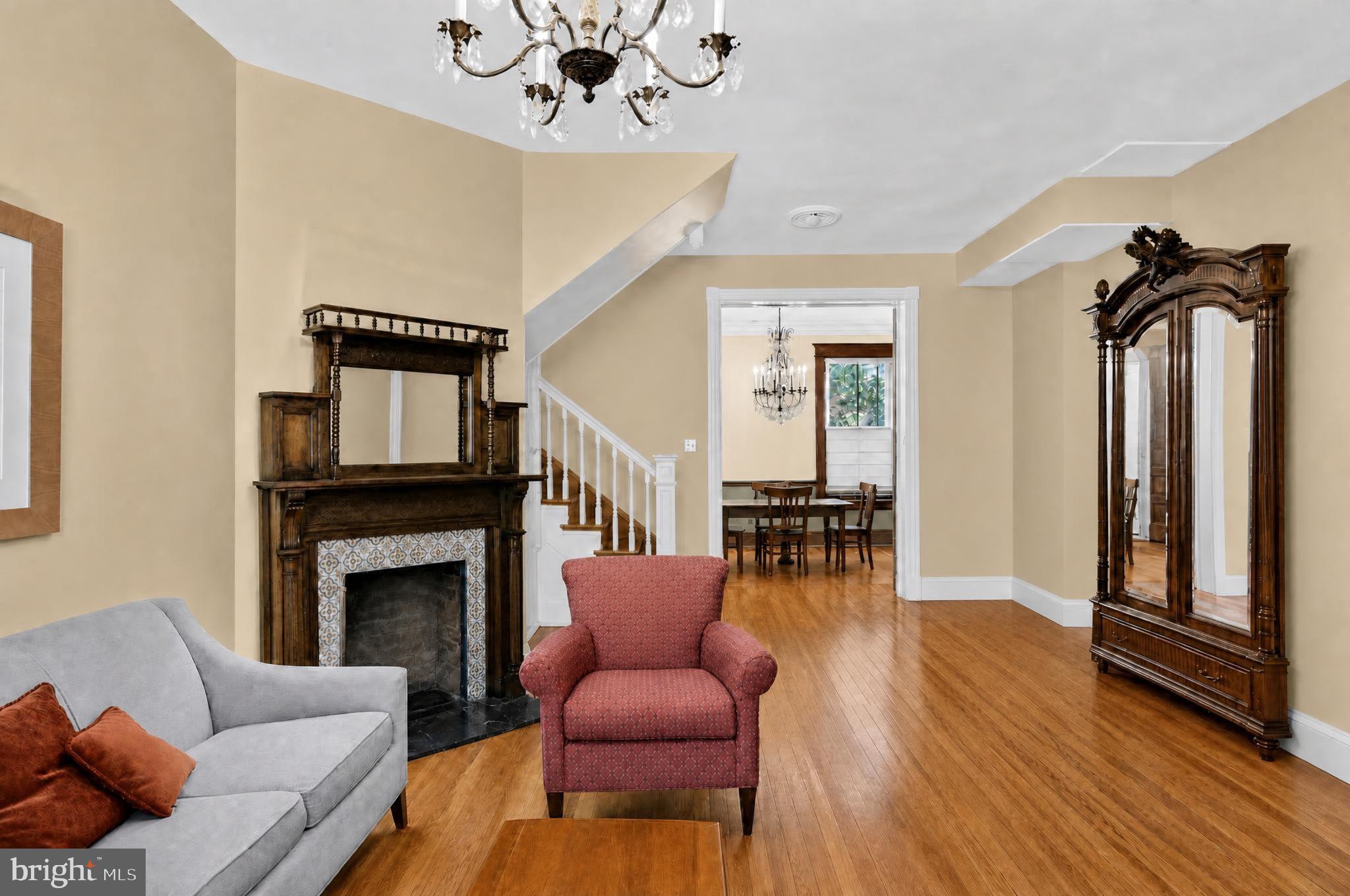 152 13TH STREET SE