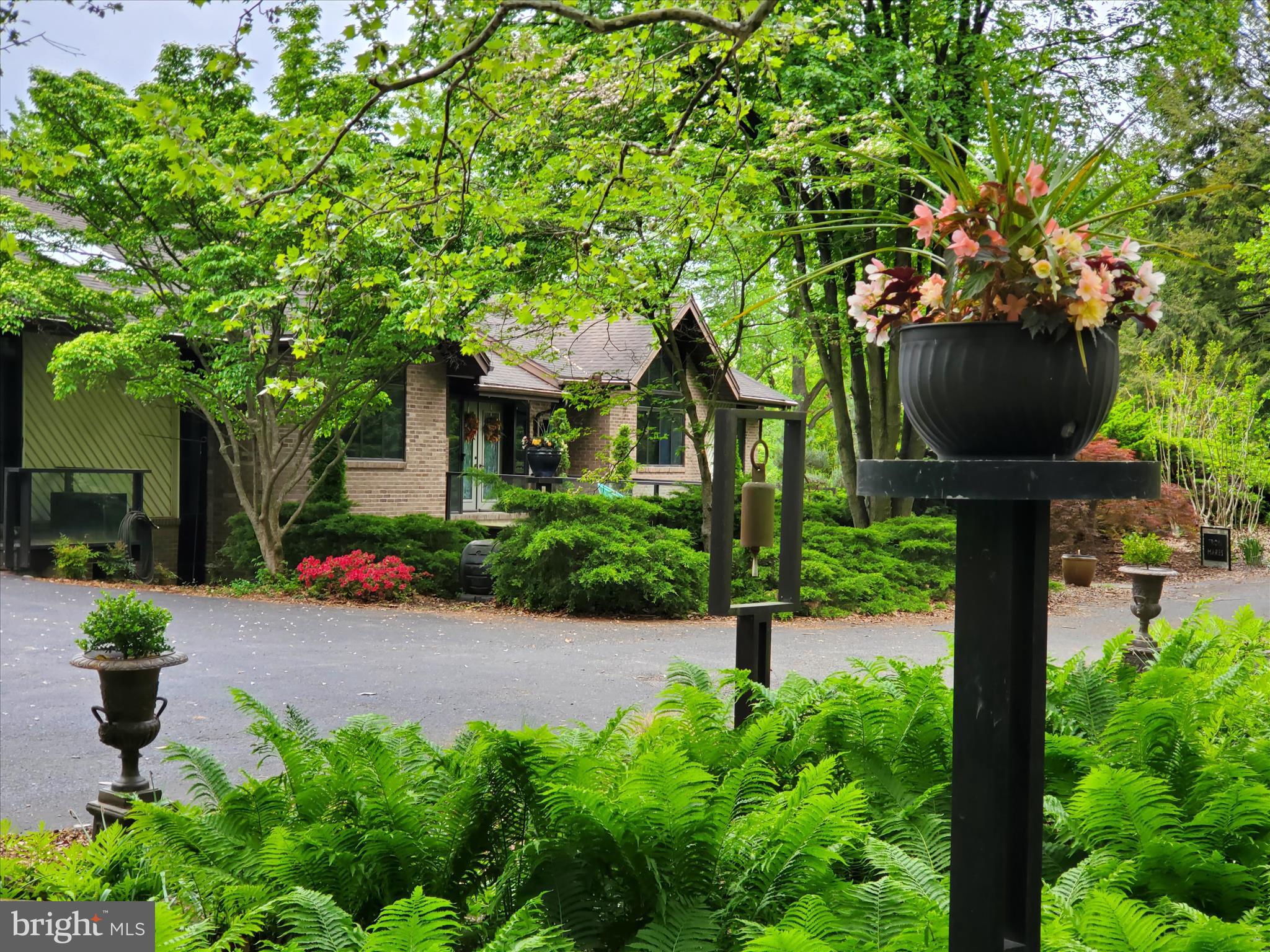 SCHOOL LANE HILLS - Residential