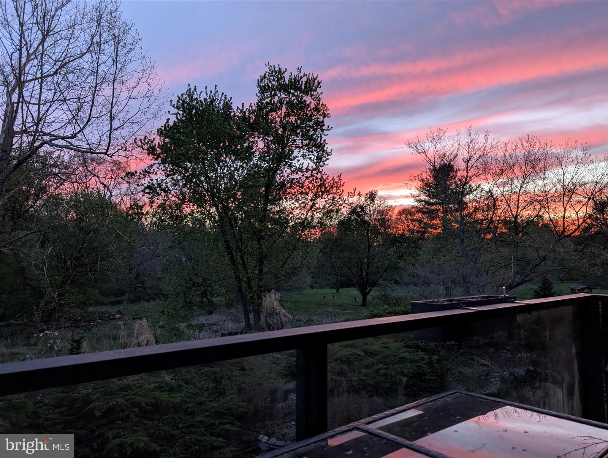 SCHOOL LANE HILLS - Residential