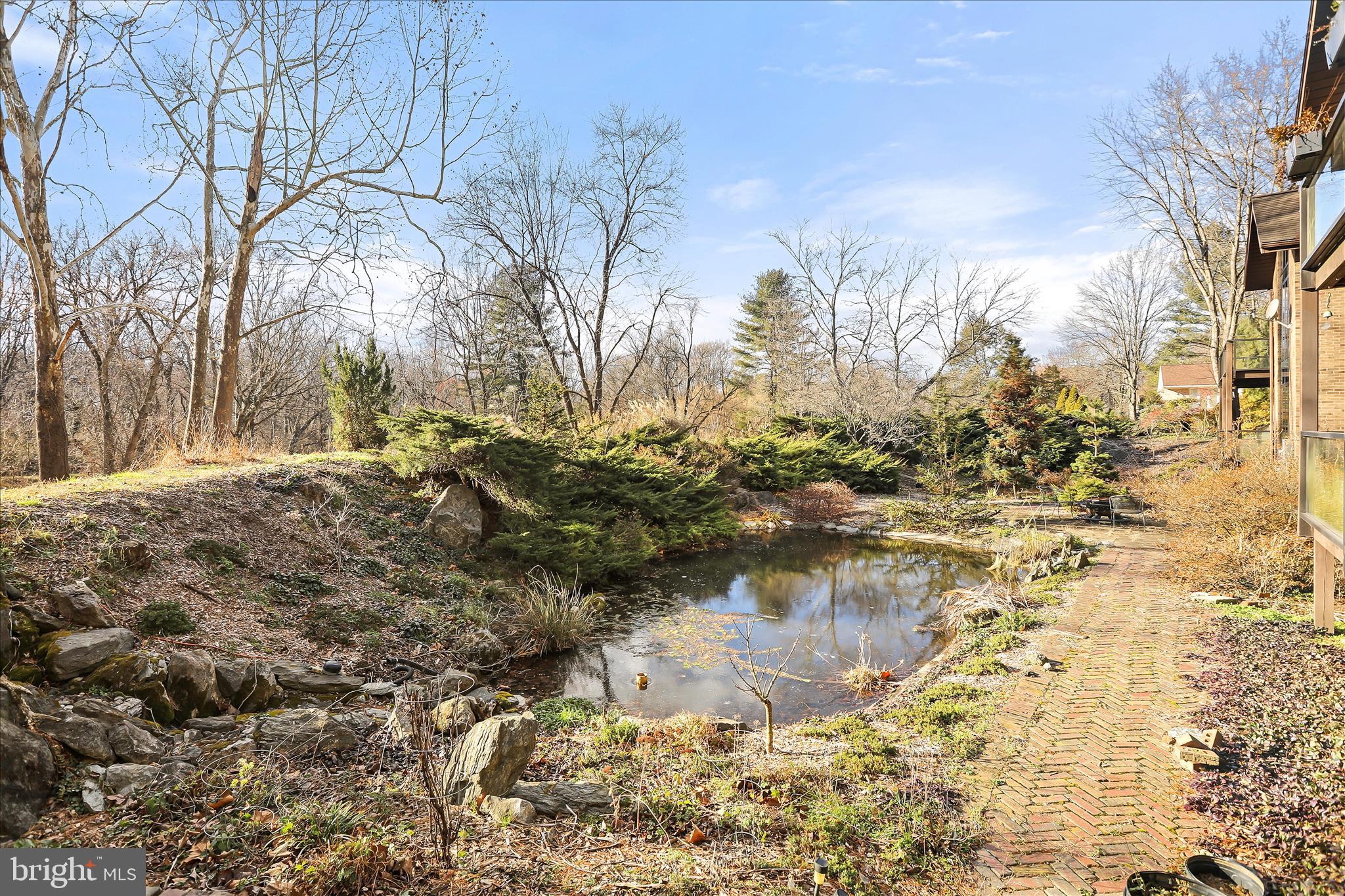 SCHOOL LANE HILLS - Residential
