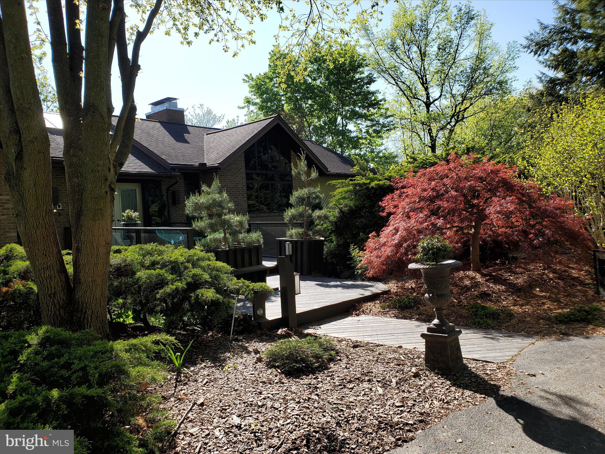 SCHOOL LANE HILLS - Residential