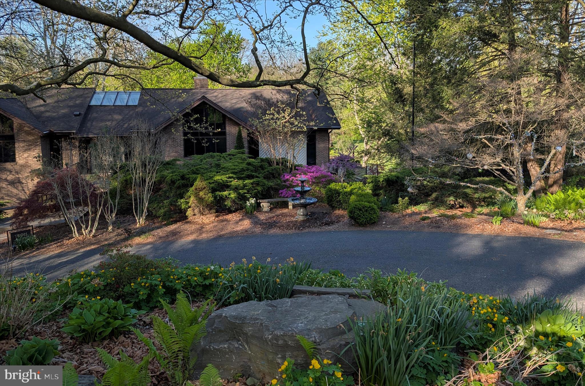 SCHOOL LANE HILLS - Residential