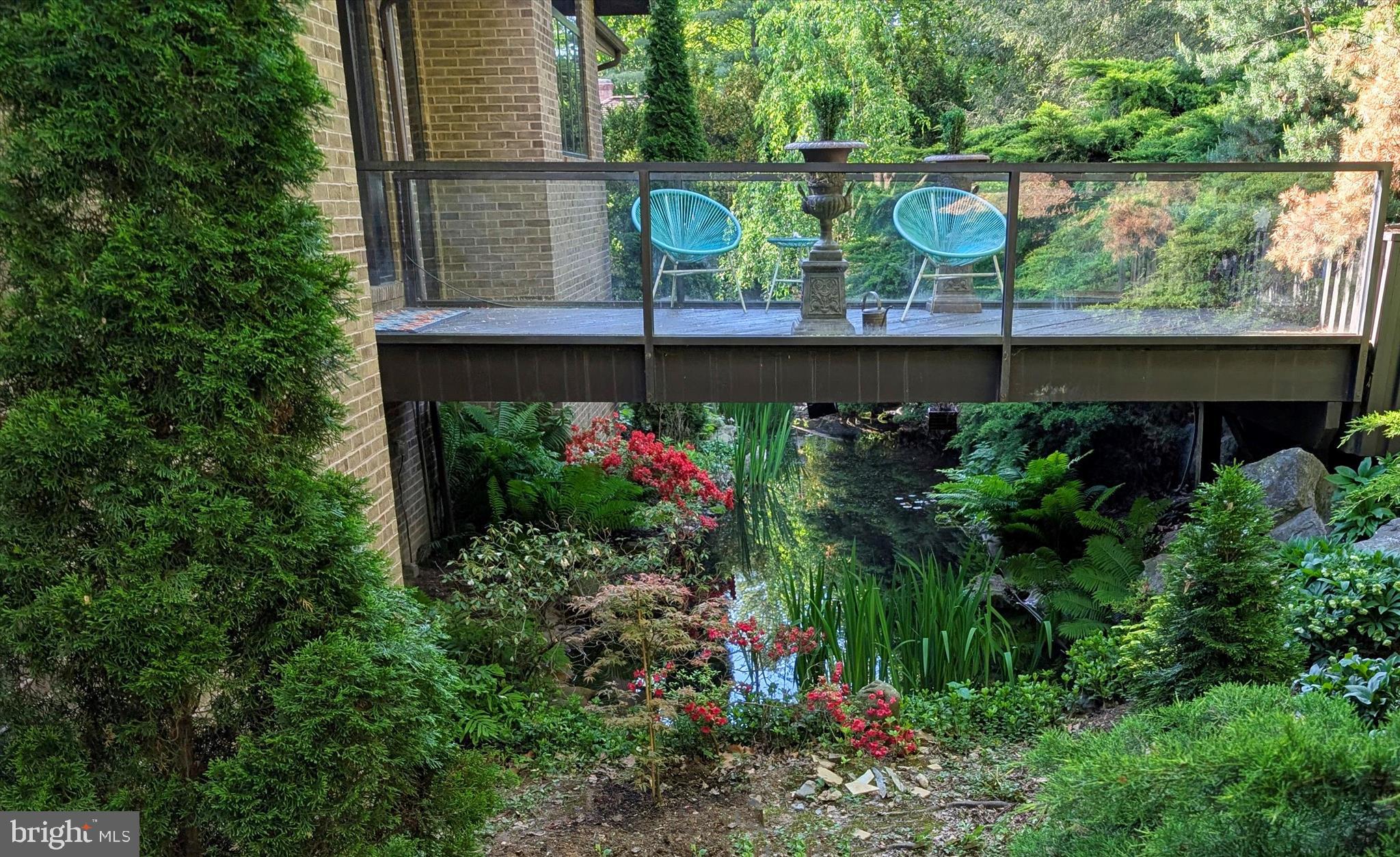 SCHOOL LANE HILLS - Residential