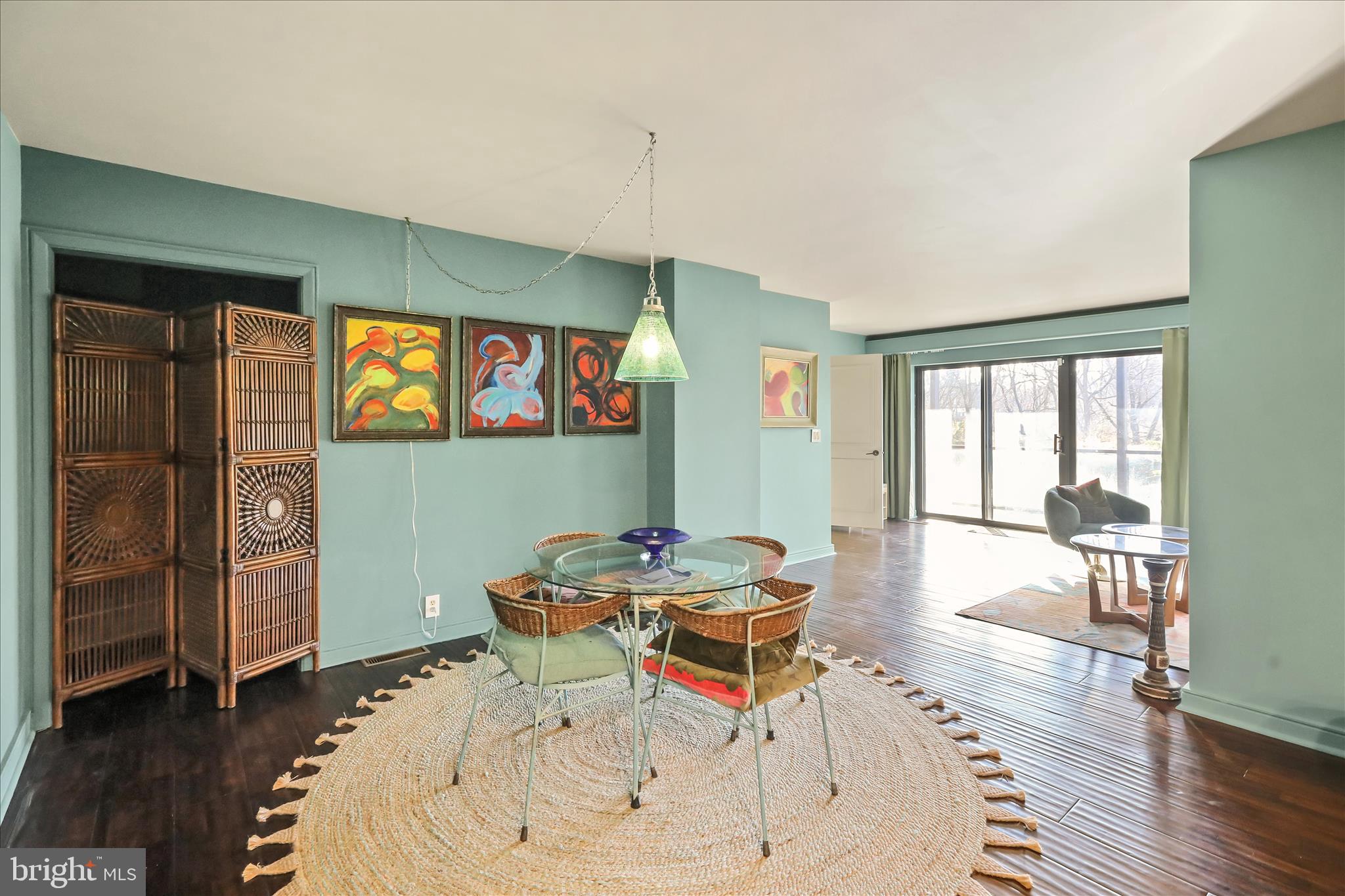 SCHOOL LANE HILLS - Residential