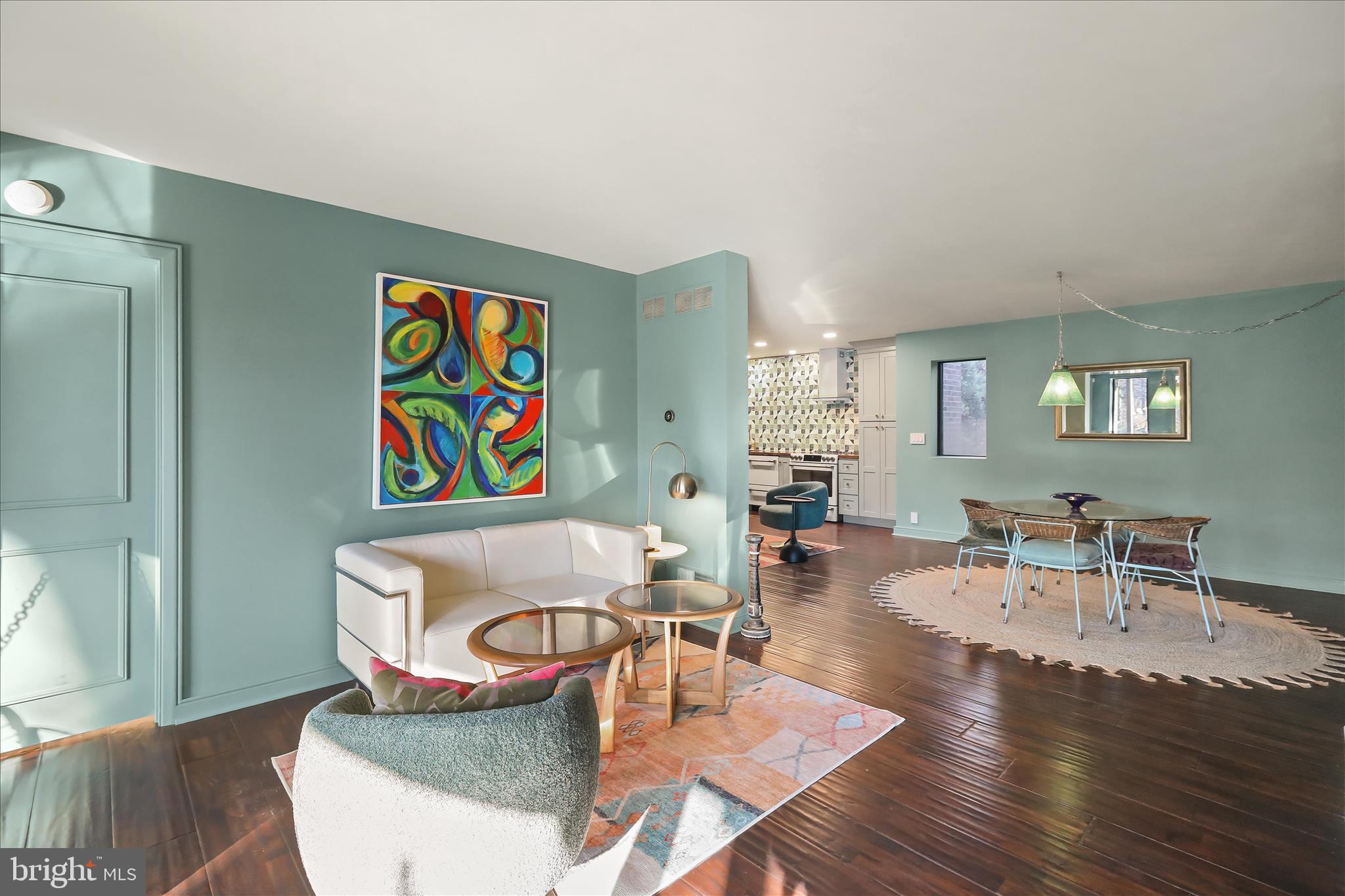 SCHOOL LANE HILLS - Residential