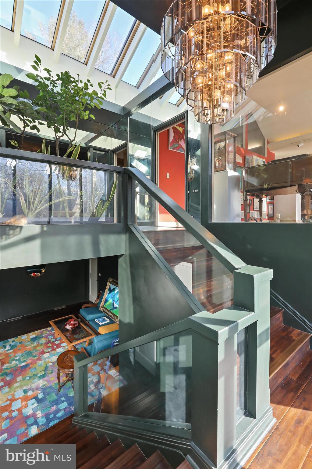 SCHOOL LANE HILLS - Residential