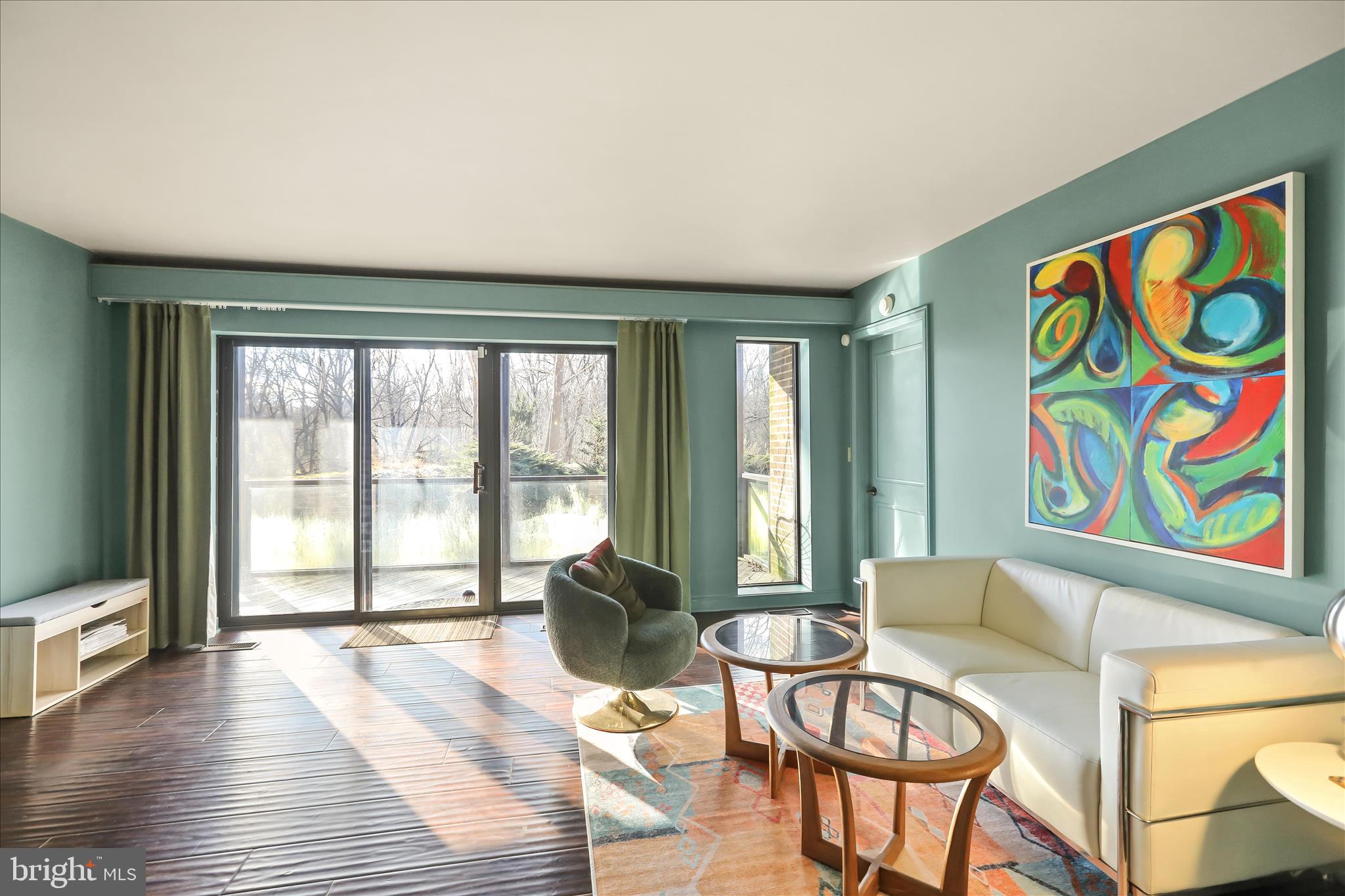 SCHOOL LANE HILLS - Residential