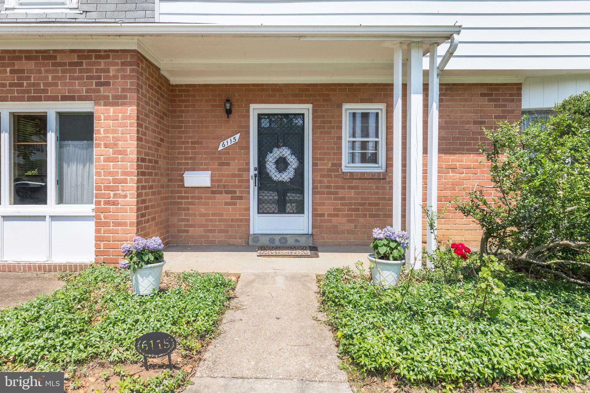 6115 LONE OAK DRIVE