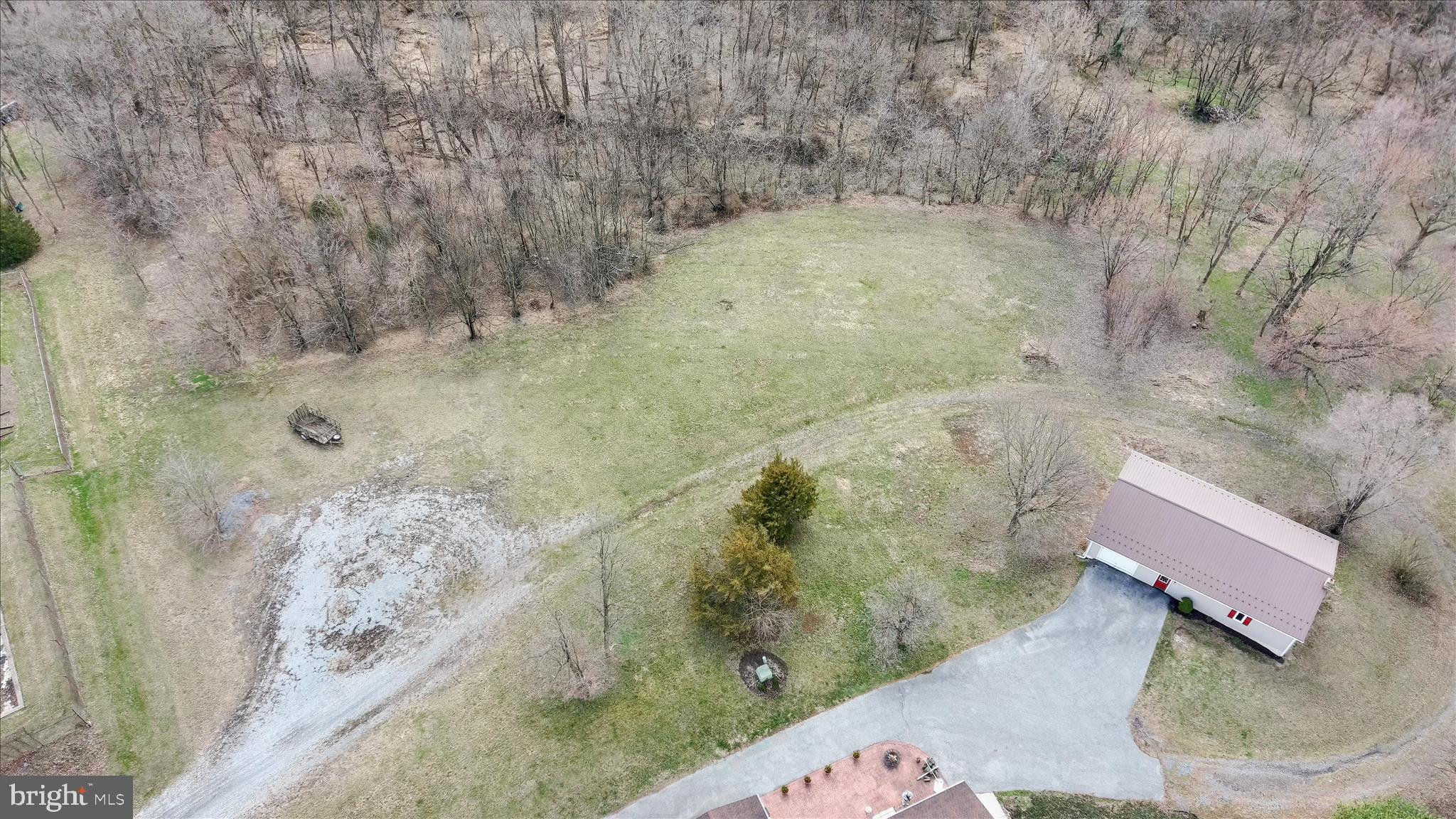 NEWVILLE BOROUGH - Residential