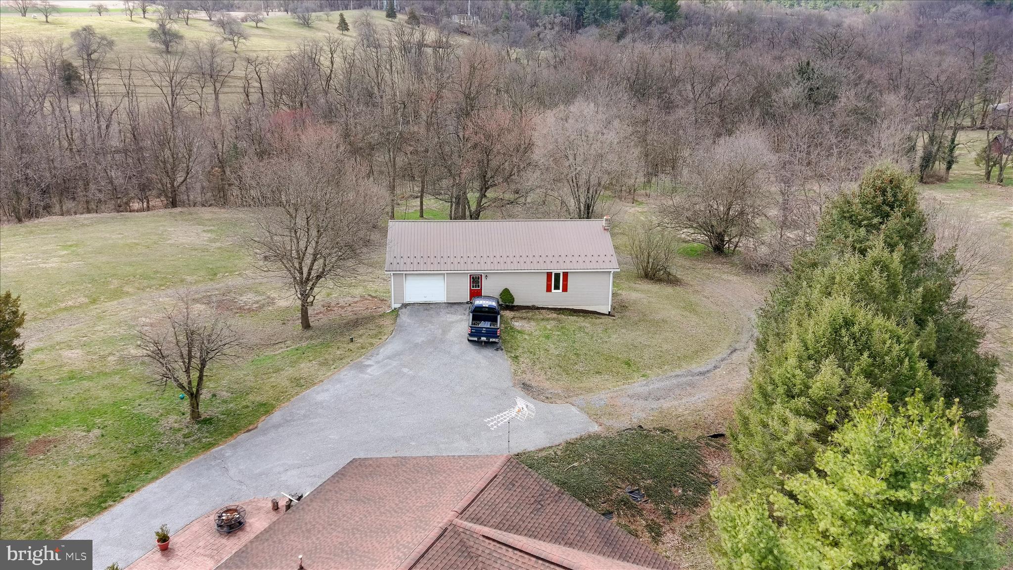 NEWVILLE BOROUGH - Residential