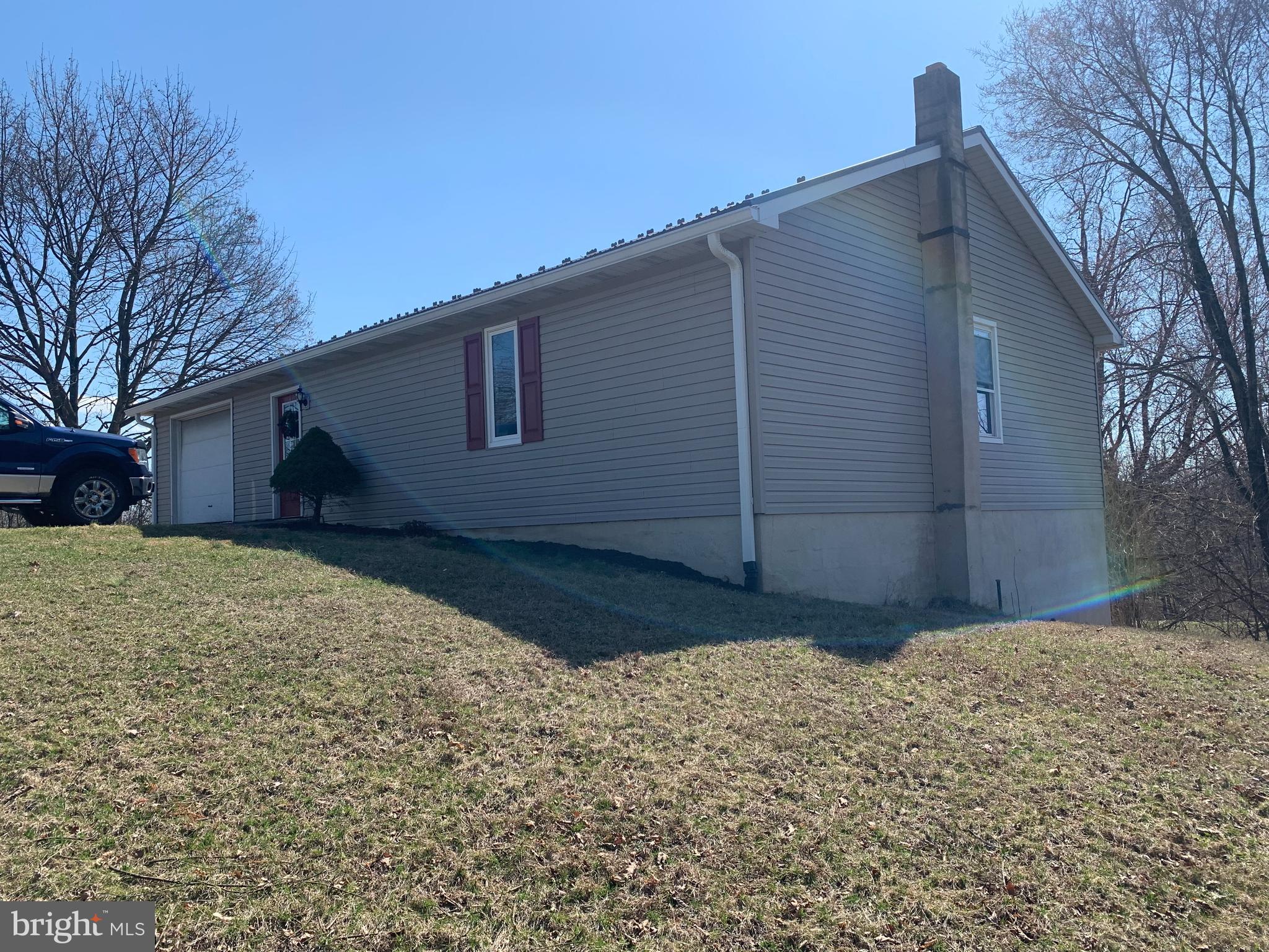 NEWVILLE BOROUGH - Residential