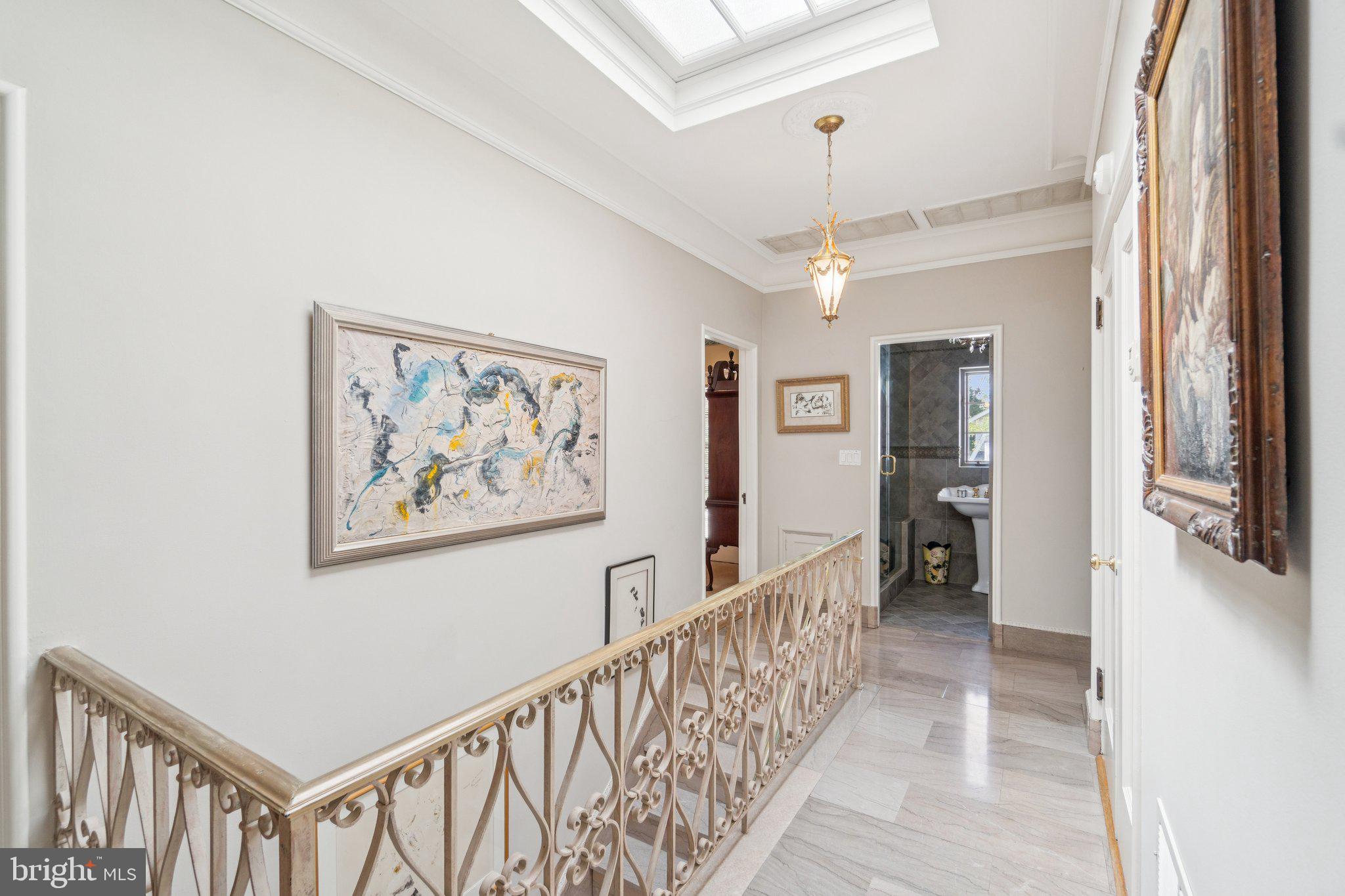 CHEVY CHASE - Residential