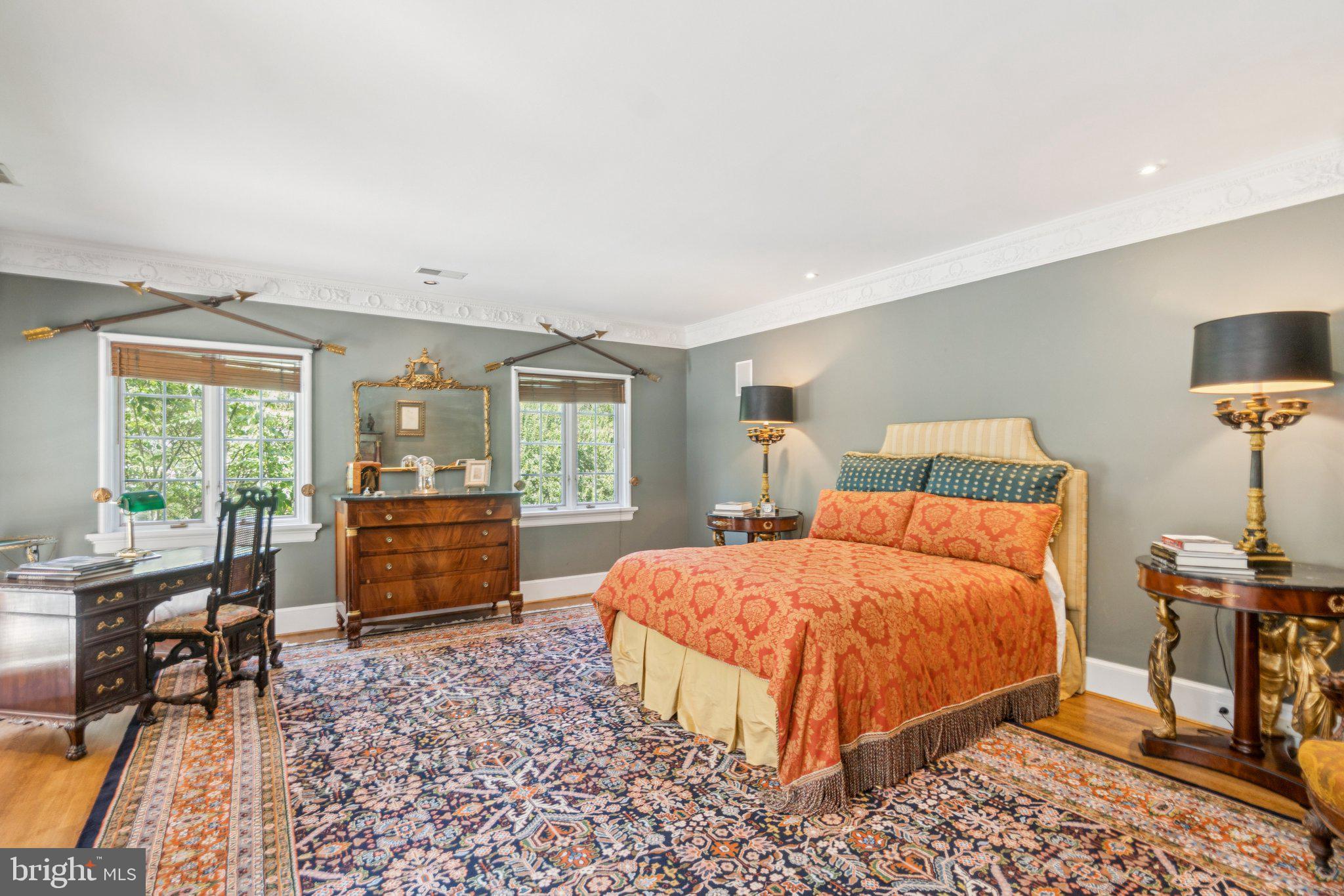 CHEVY CHASE - Residential