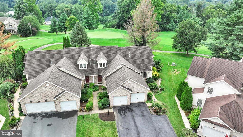 Photo of 928 Rivergate Court, MILLERSVILLE, PA 17551 (MLS # PALA2093574)