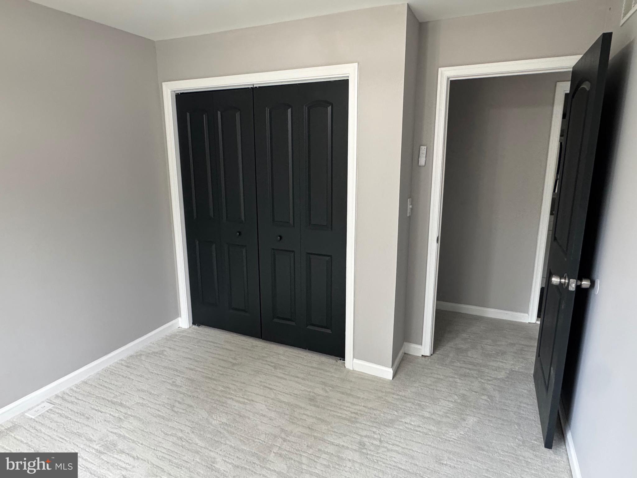 ADMIRALS WALK - Residential