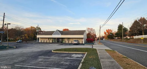 MLS: NJCD2118414