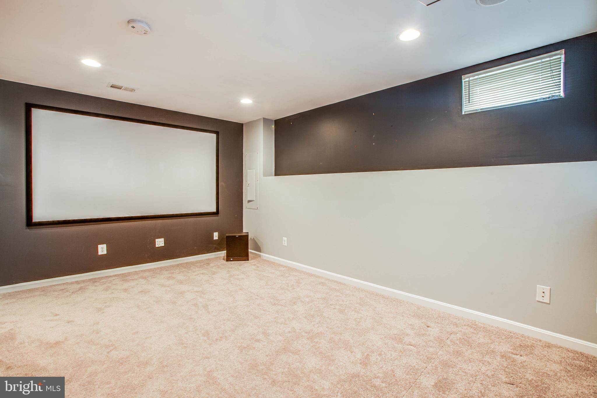 RIVER WALK - Residential