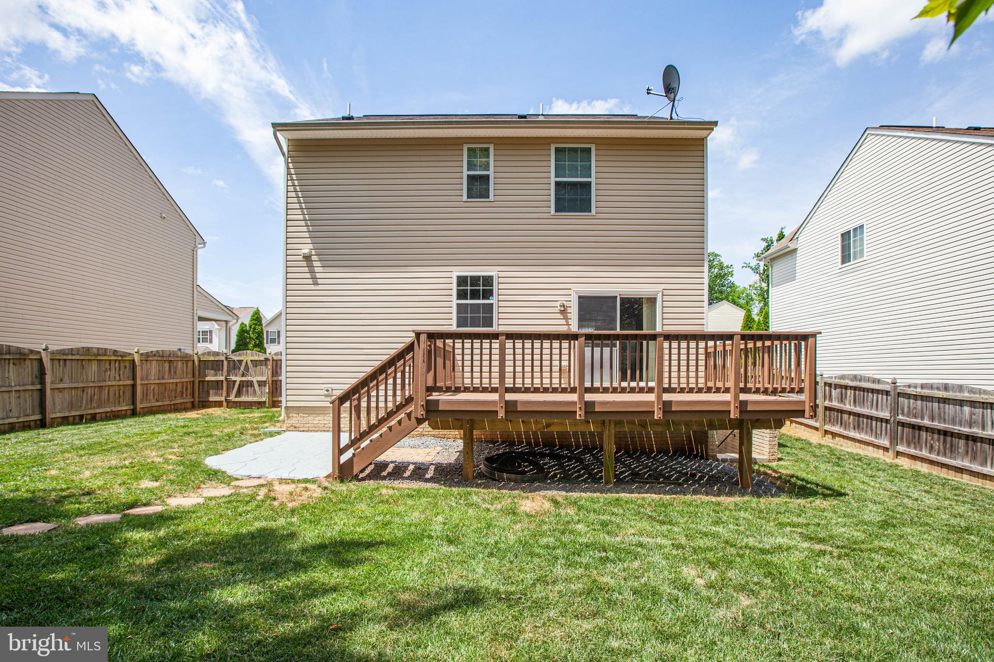 RIVER WALK - Residential