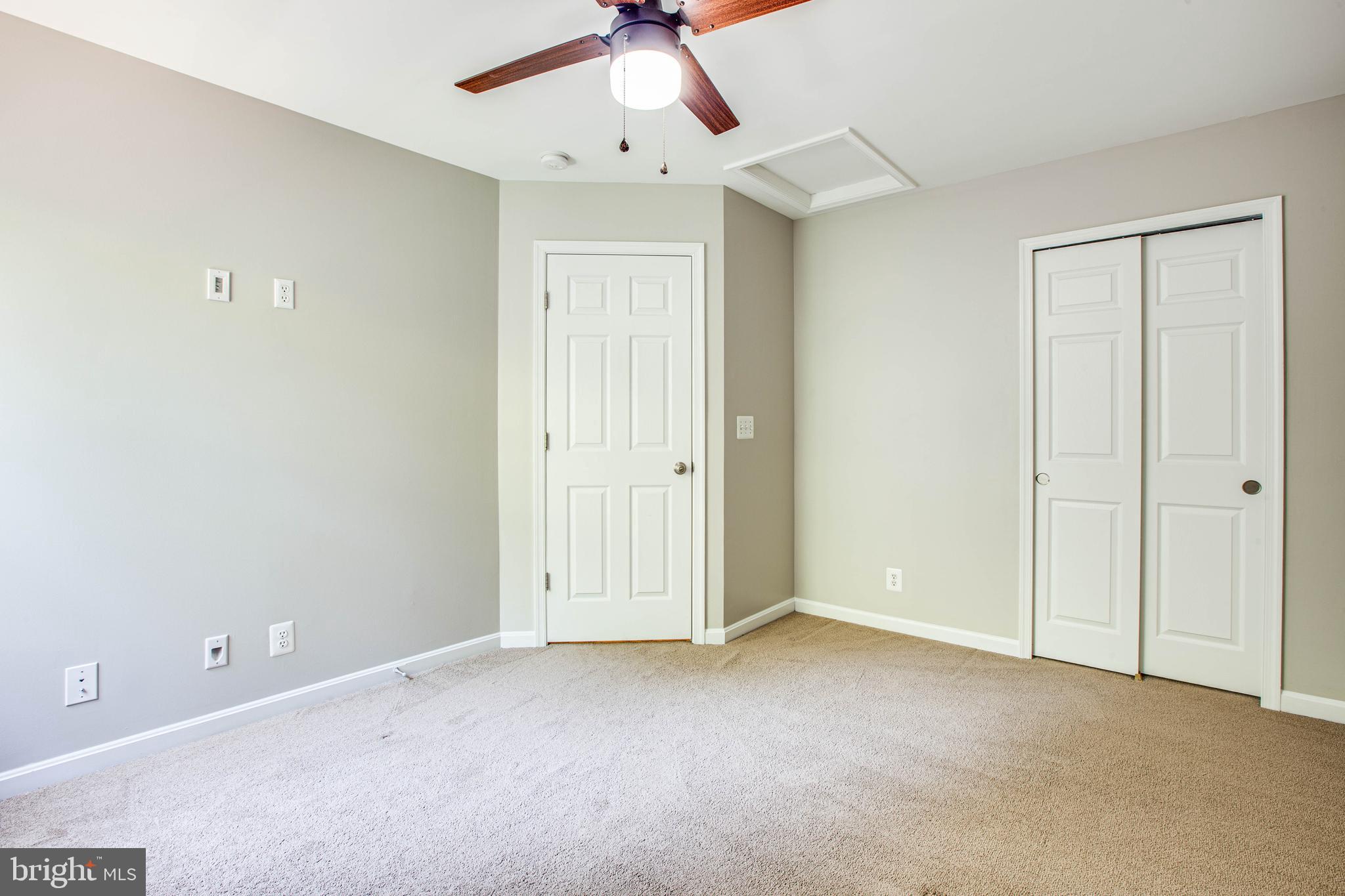 RIVER WALK - Residential