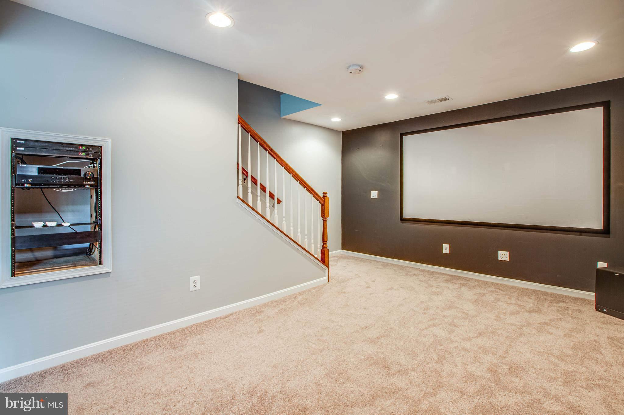 RIVER WALK - Residential