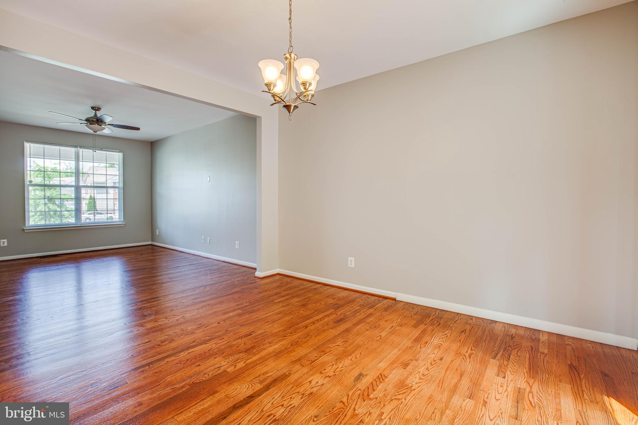 RIVER WALK - Residential