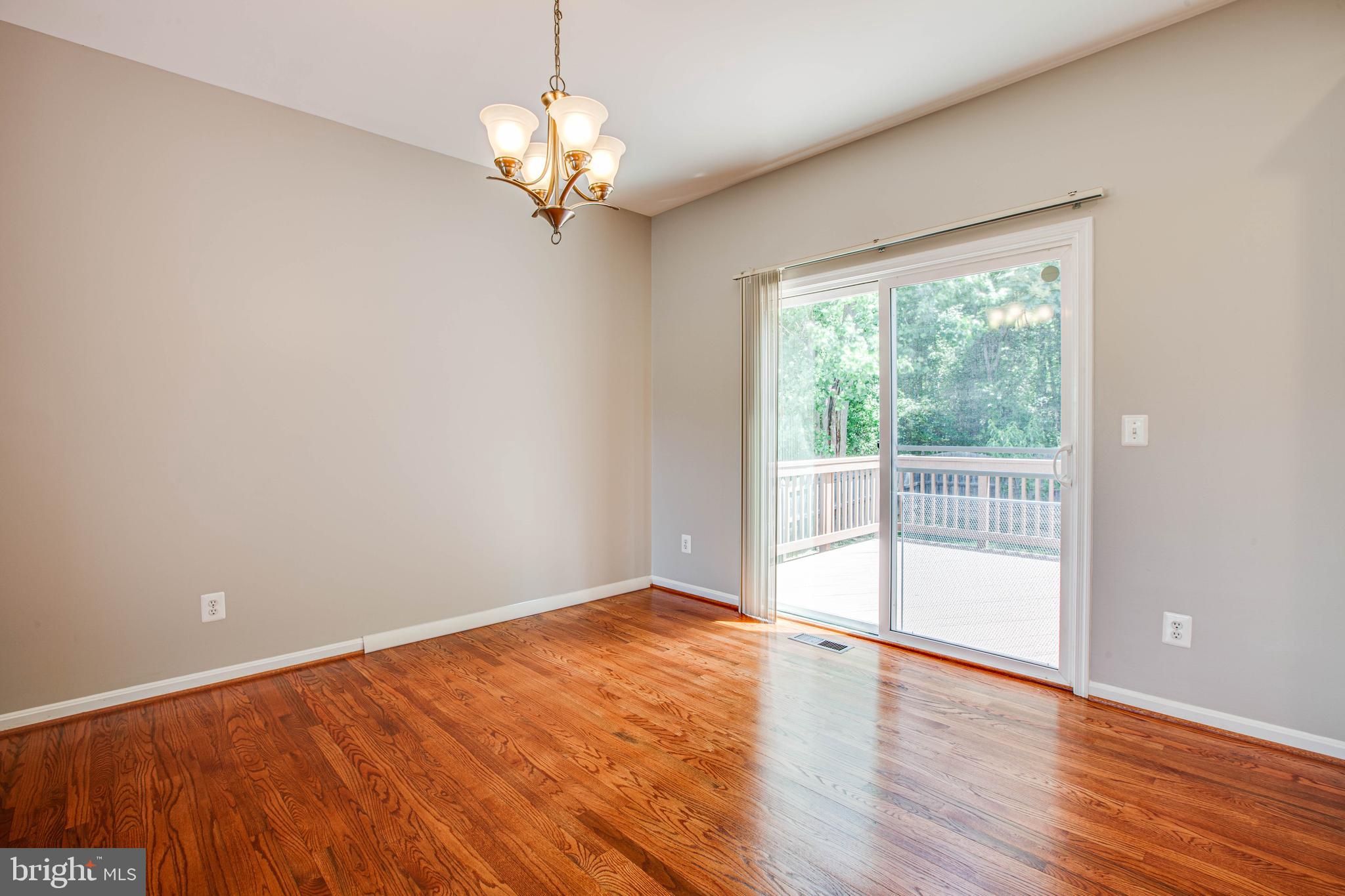 RIVER WALK - Residential