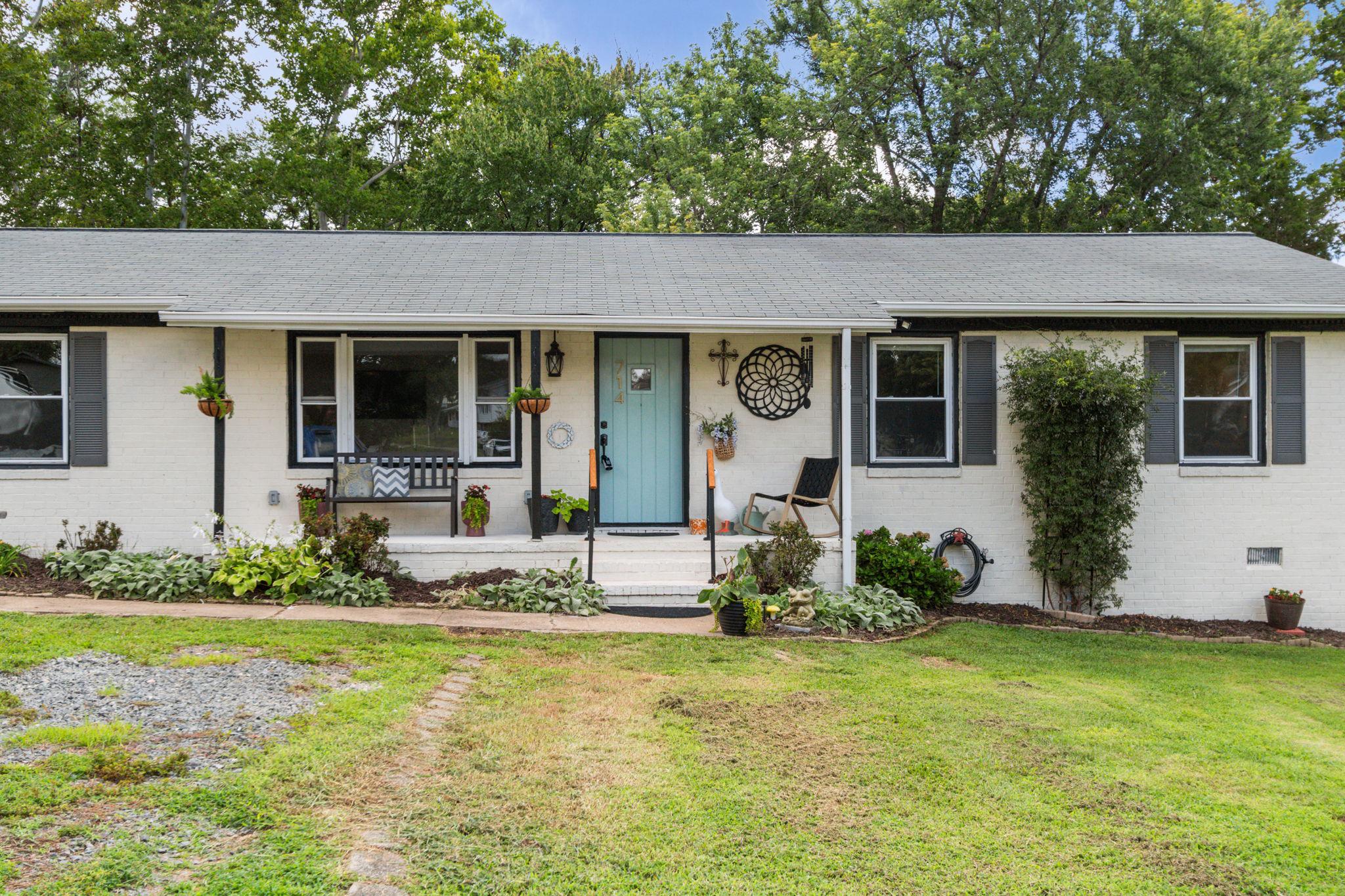 714 SCOTT DRIVE