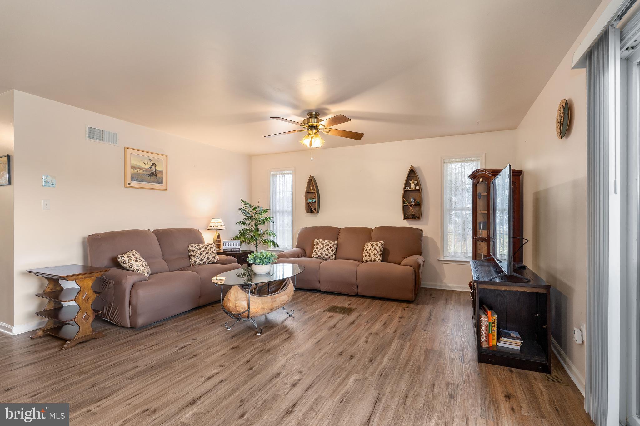 156 SUNNYBROOK DRIVE