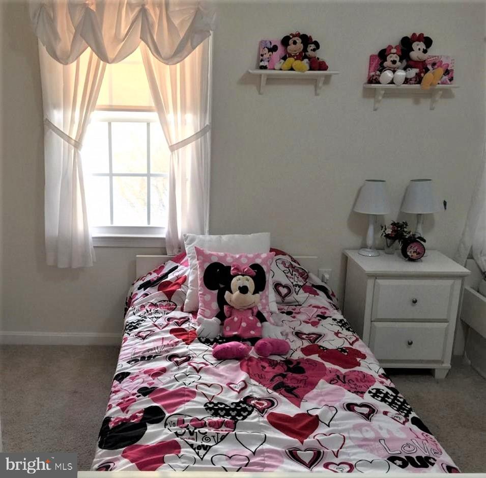 GRADYS WALK - Residential