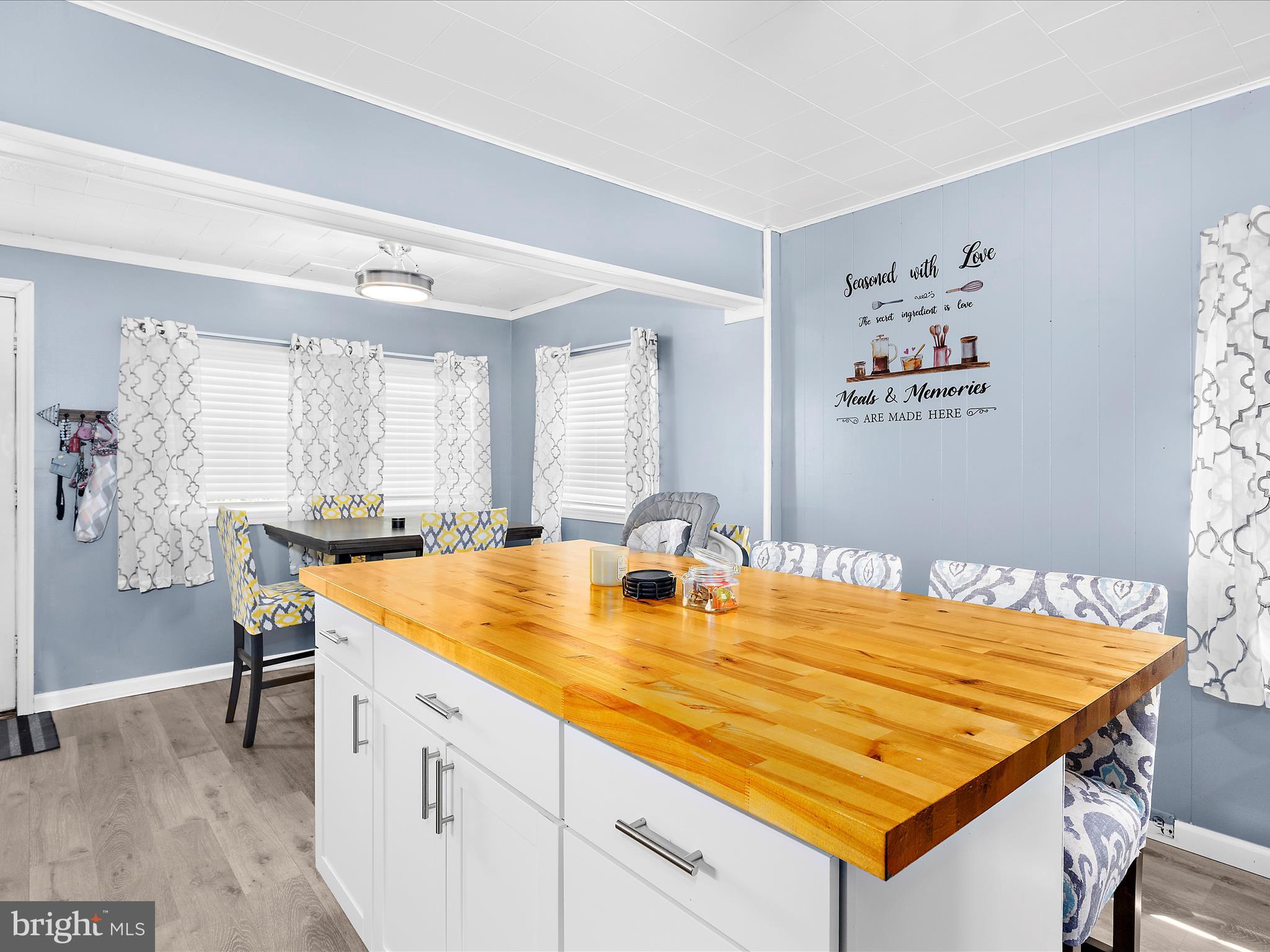 AERO ACRES - Residential