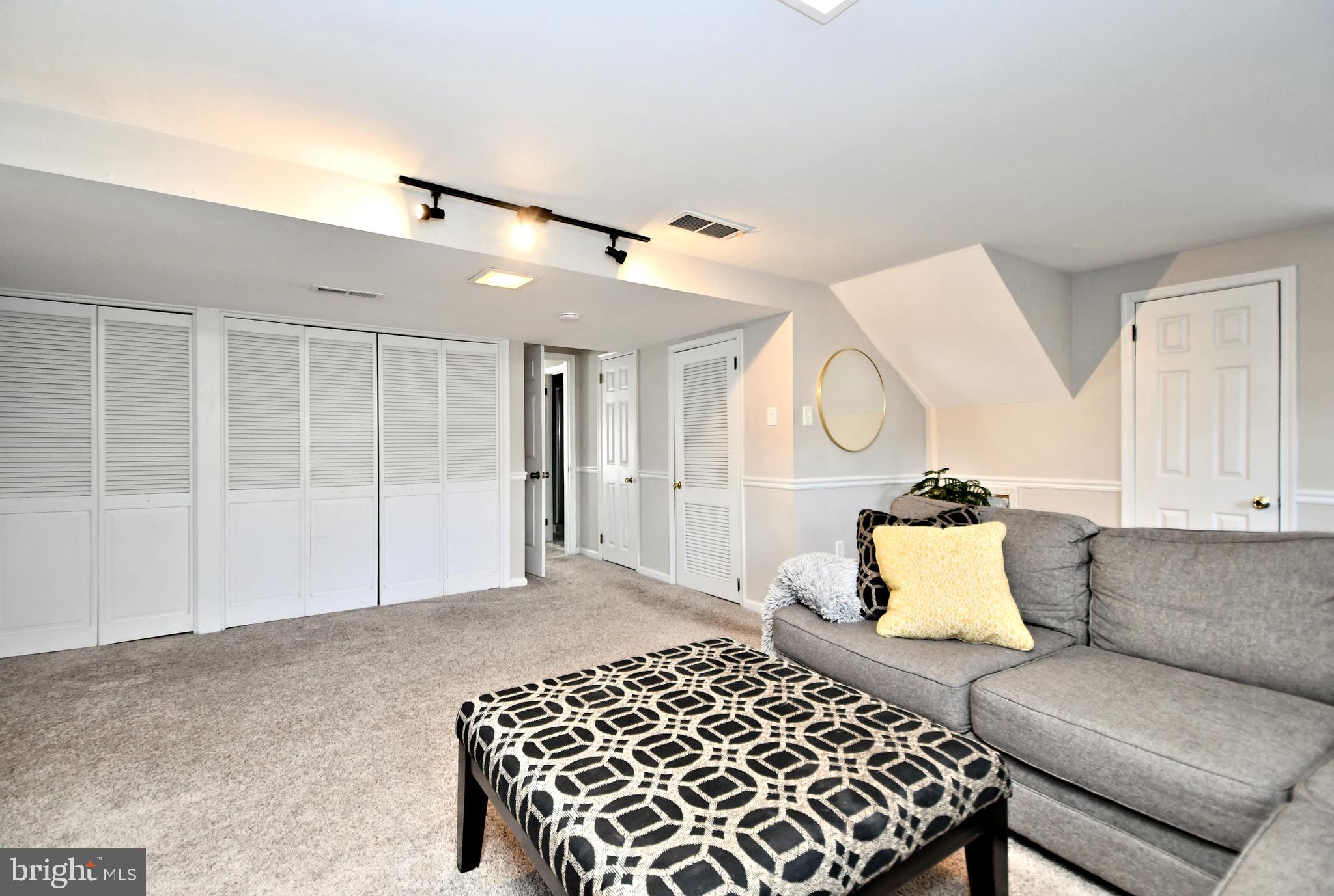 ROSEMORE ESTS - Residential