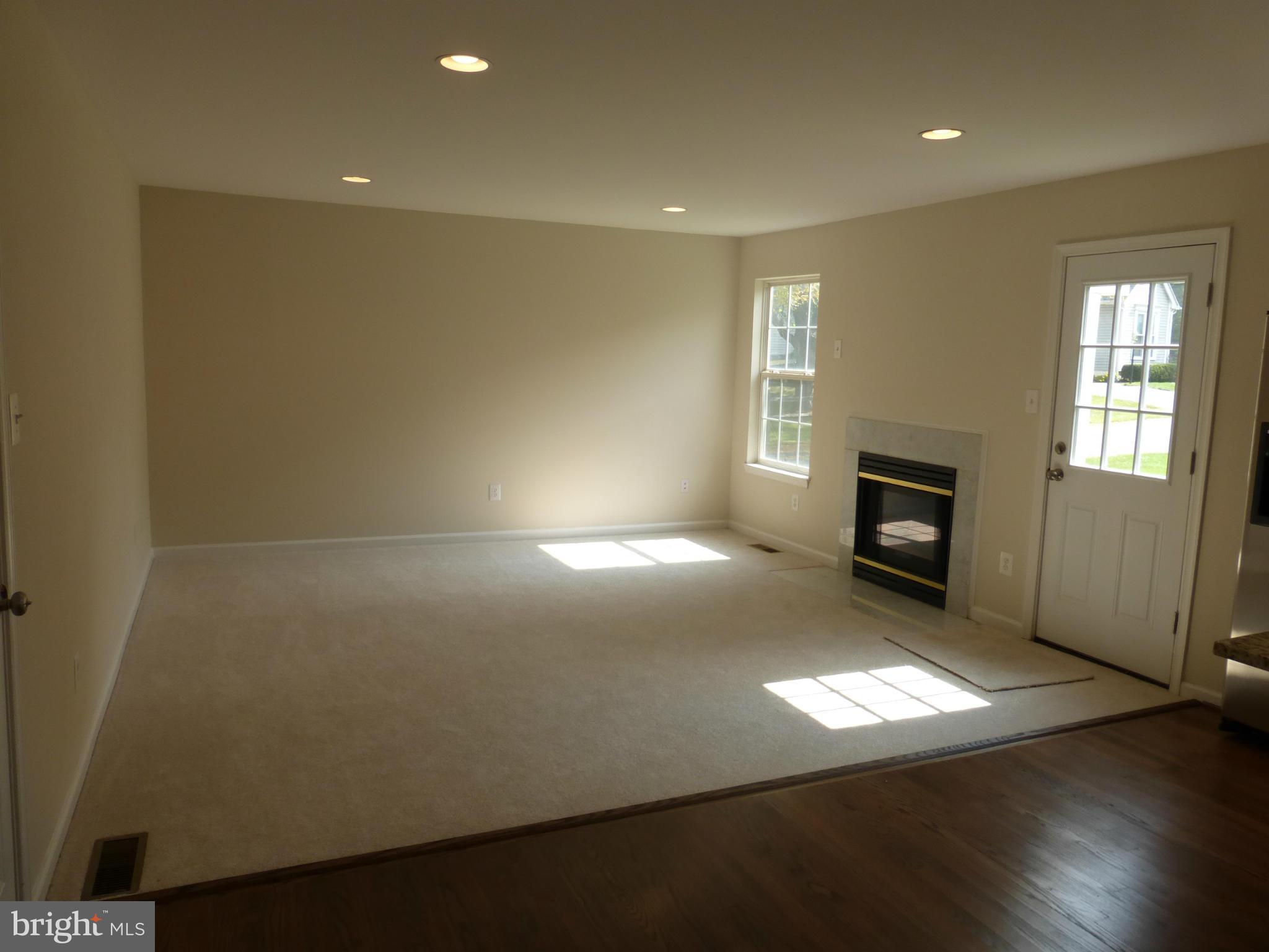 POTOMAC LAKES - Residential