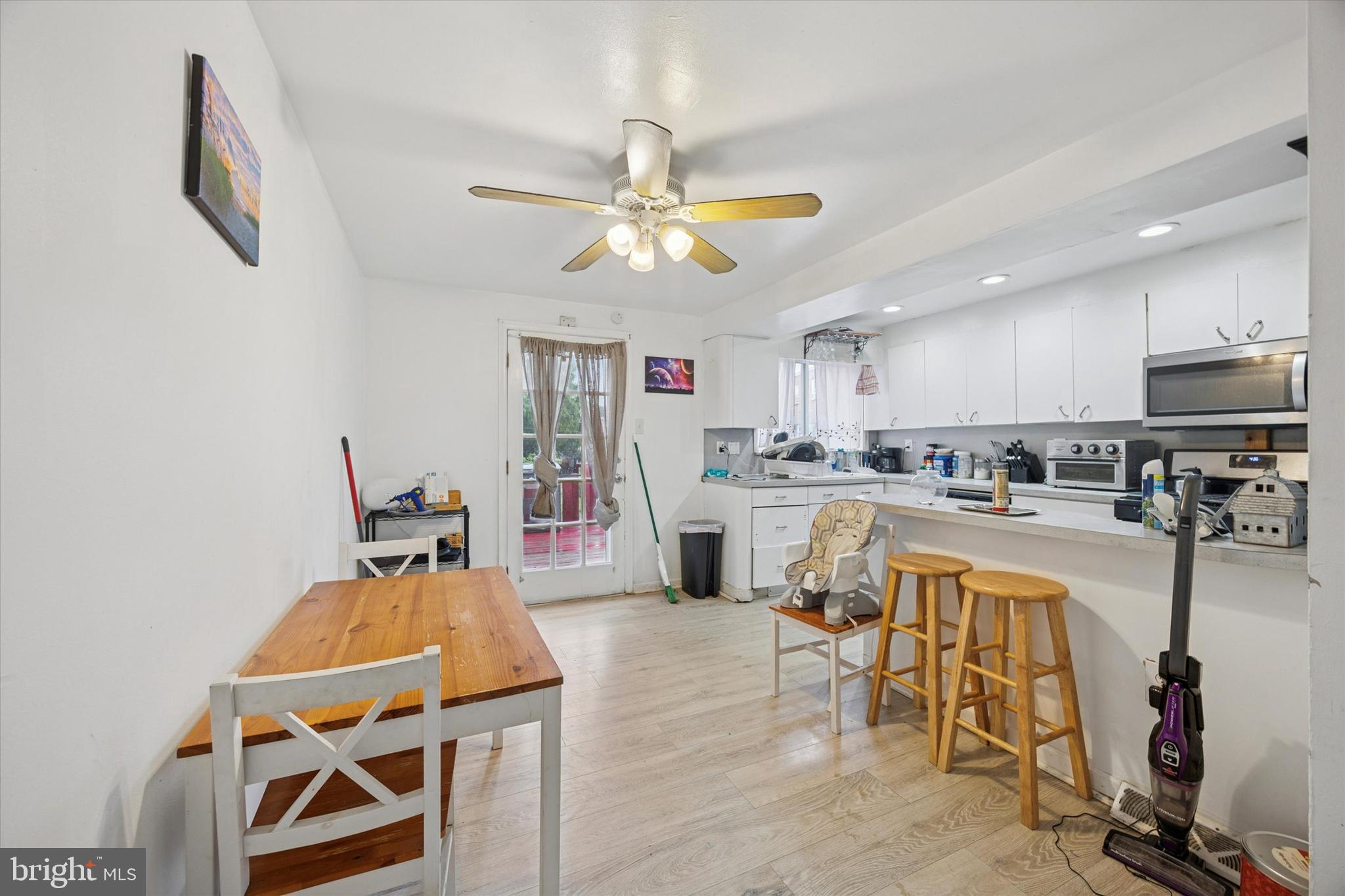 DELMAR VILLAGE - Residential