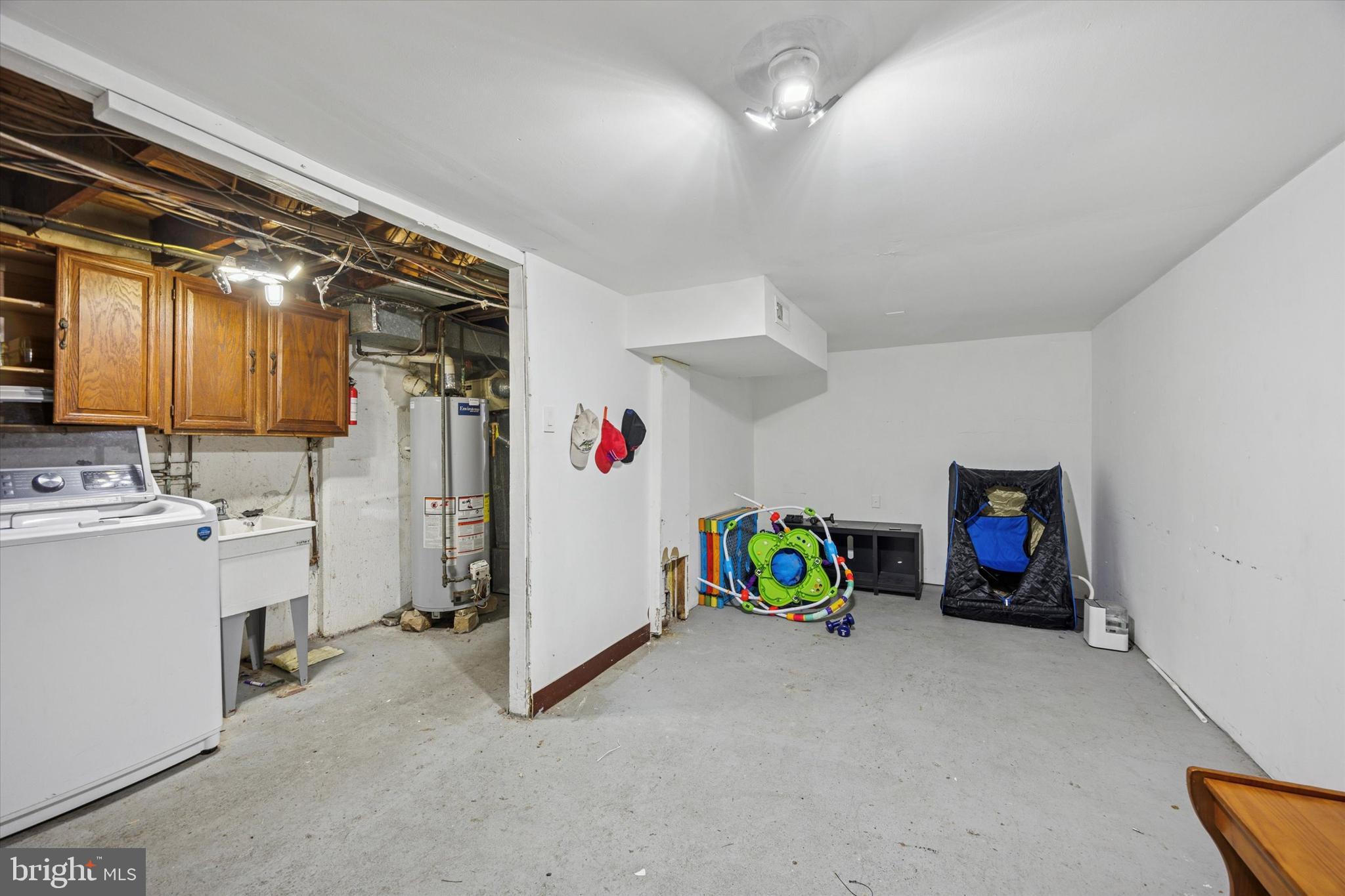 DELMAR VILLAGE - Residential