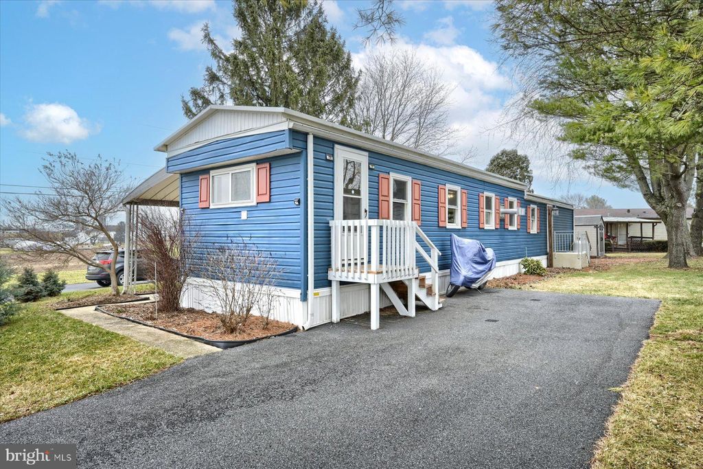 Photo of 23 HEARTH DR, EAST EARL, PA 17519 (MLS # PALA2029658)