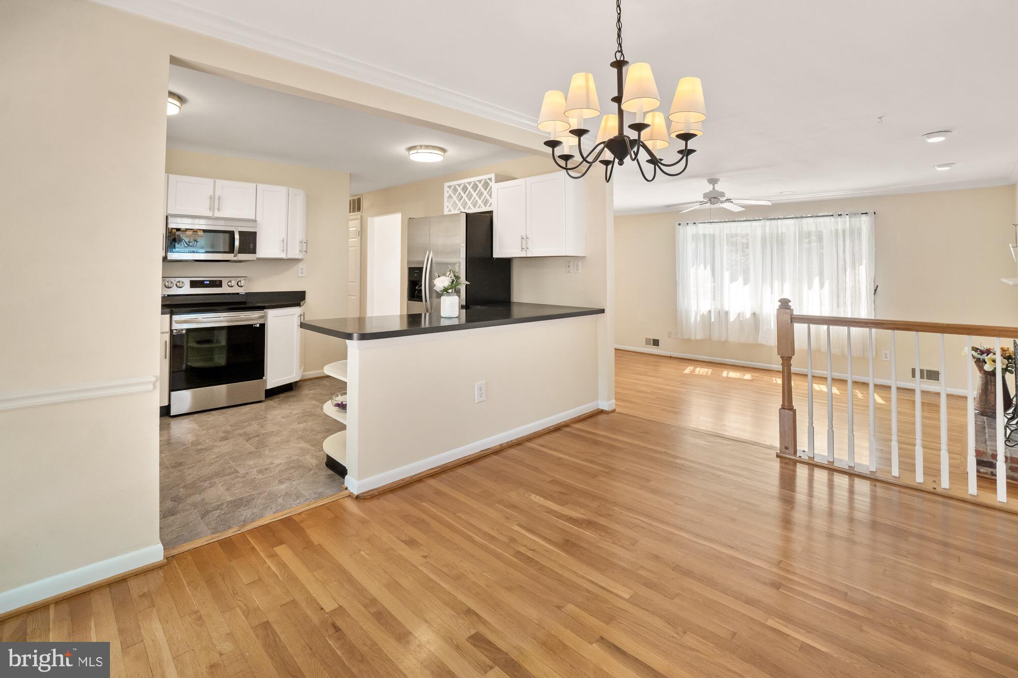 BEL PRE WOODS - Residential